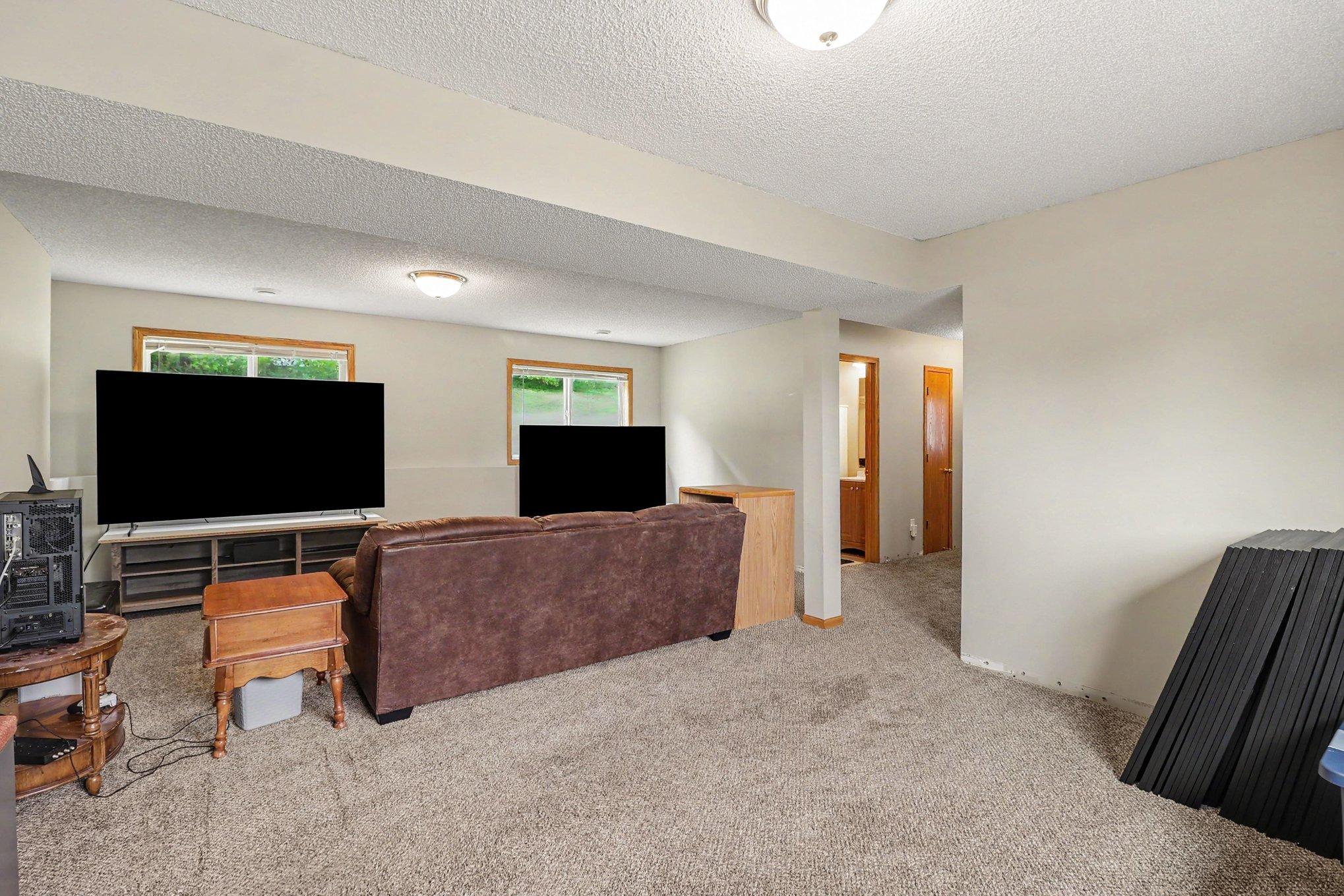 View of Residential at 612 Deer Trail, Montgomery MN 56069, Montgomery (13 of 19) - Mike Wilen | Minnesota Team Real Estate