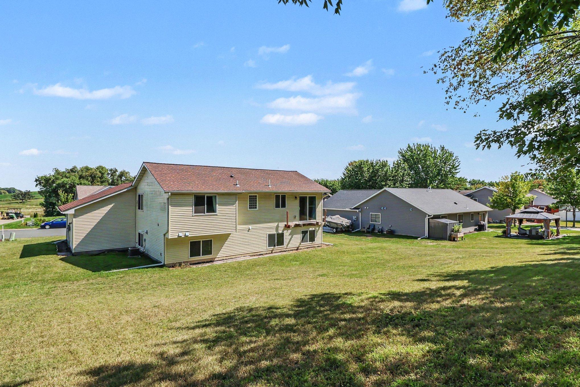View of Residential at 612 Deer Trail, Montgomery MN 56069, Montgomery (15 of 19) - Mike Wilen | Minnesota Team Real Estate