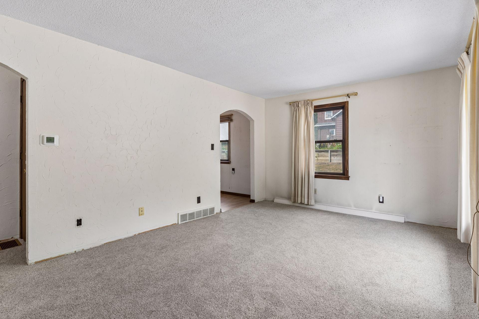 View of Residential at 96 Orange Avenue, Saint Paul MN 55117, Saint Paul (3 of 36) - Mike Wilen | Minnesota Team Real Estate