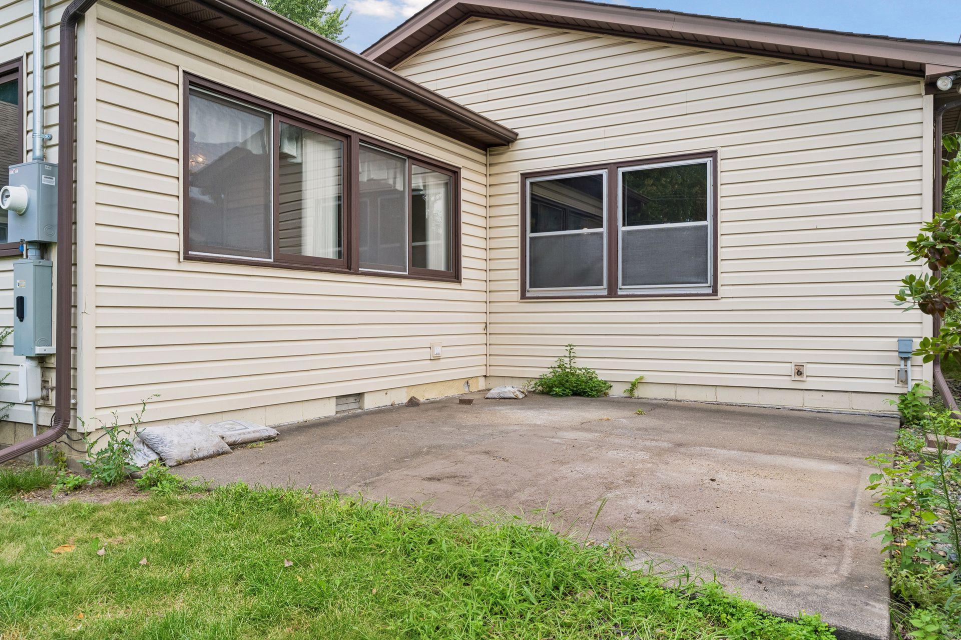 View of Residential at 96 Orange Avenue, Saint Paul MN 55117, Saint Paul (28 of 36) - Mike Wilen | Minnesota Team Real Estate