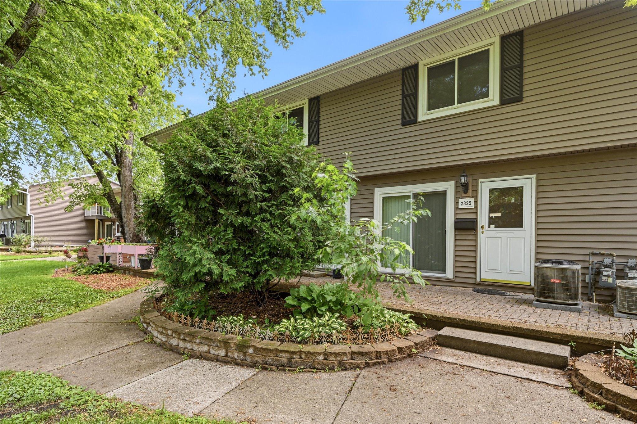 View of Residential at 2325 Hampshire Avenue, Saint Louis Park MN 55426, Saint Louis Park (21 of 22) - Mike Wilen | Minnesota Team Real Estate