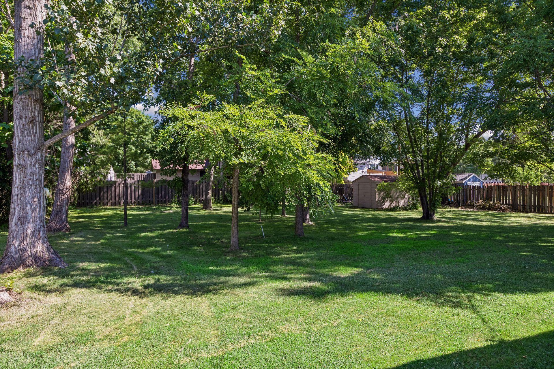 View of Residential at 2704 Shawnee Lane, Burnsville MN 55337, Burnsville (39 of 41) - Mike Wilen | Minnesota Team Real Estate