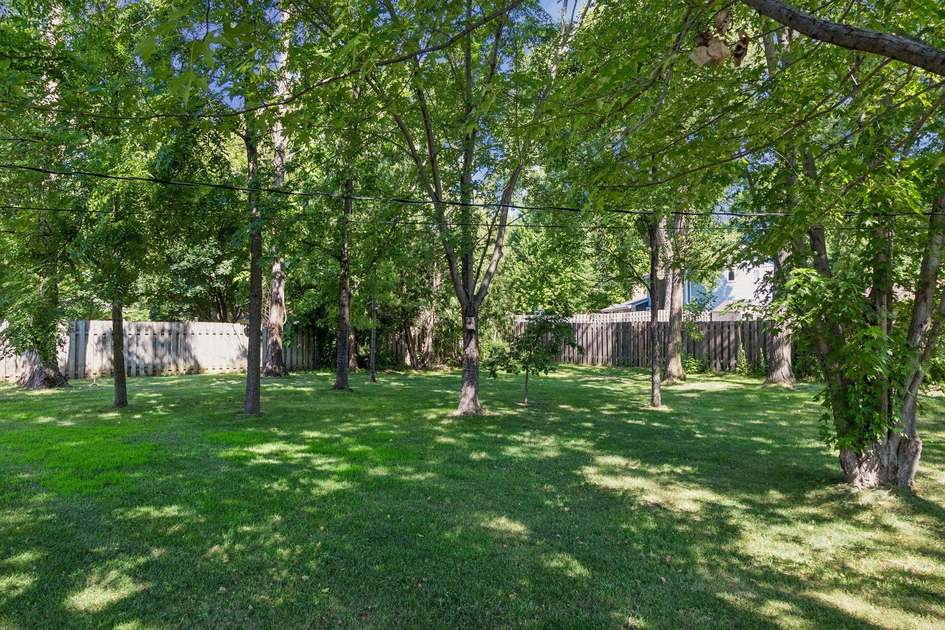 View of Residential at 2704 Shawnee Lane, Burnsville MN 55337, Burnsville (35 of 41) - Mike Wilen | Minnesota Team Real Estate