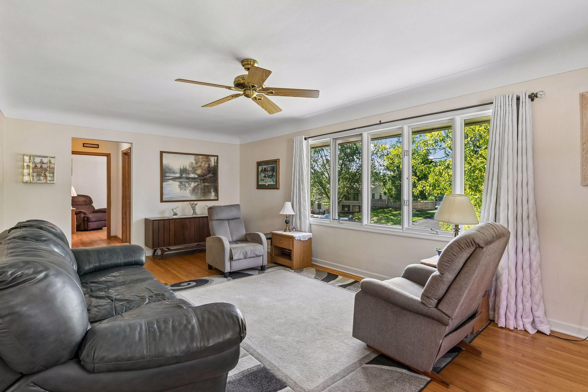 View of Residential at 2704 Shawnee Lane, Burnsville MN 55337, Burnsville (17 of 41) - Mike Wilen | Minnesota Team Real Estate