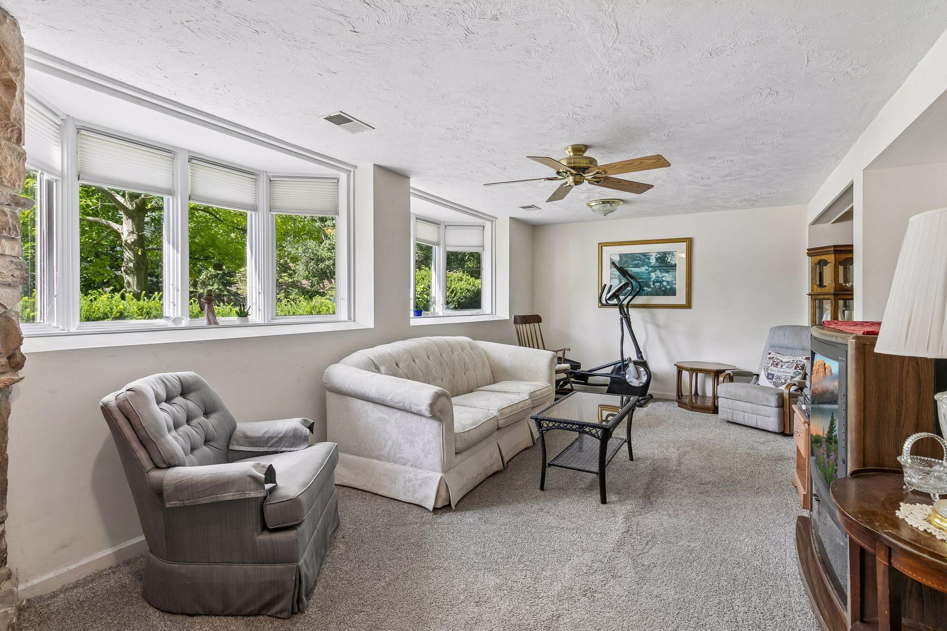 View of Residential at 2704 Shawnee Lane, Burnsville MN 55337, Burnsville (8 of 41) - Mike Wilen | Minnesota Team Real Estate