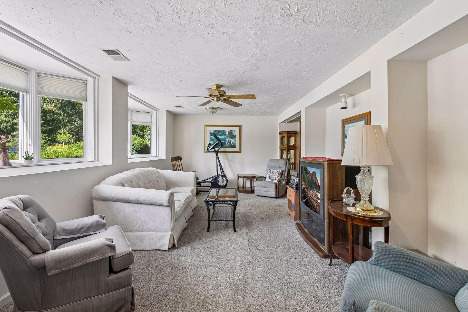 View of Residential at 2704 Shawnee Lane, Burnsville MN 55337, Burnsville (7 of 41) - Mike Wilen | Minnesota Team Real Estate