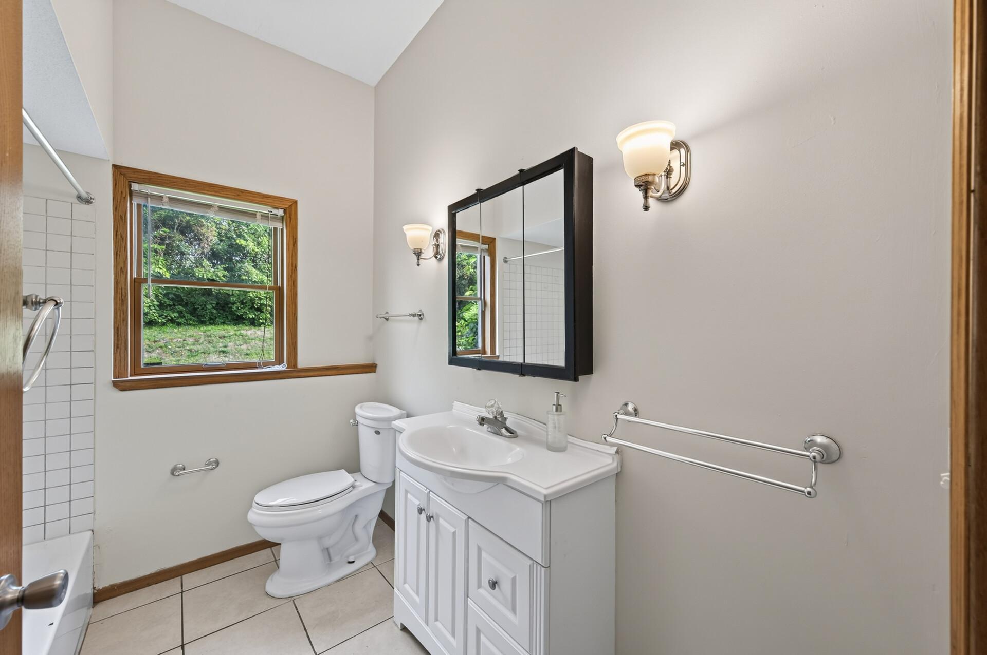 View of Residential at 6262 7th Street, Oakdale MN 55128, Oakdale (15 of 27) - Mike Wilen | Minnesota Team Real Estate