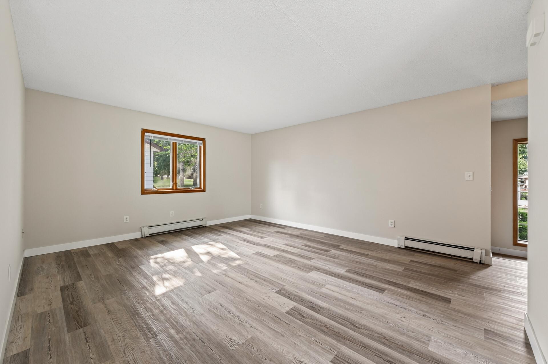 View of Residential at 6262 7th Street, Oakdale MN 55128, Oakdale (6 of 27) - Mike Wilen | Minnesota Team Real Estate