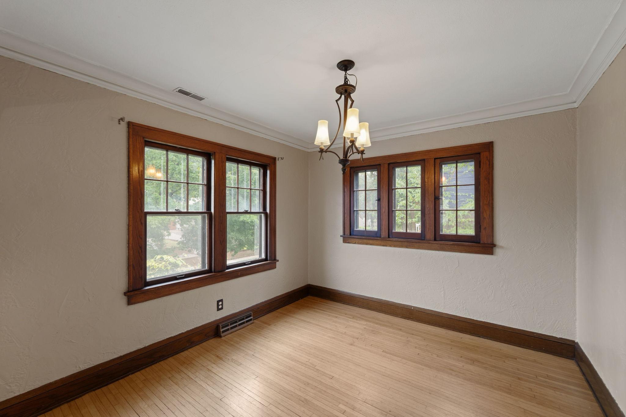 View of Residential at 3152 Webster Avenue, Saint Louis Park MN 55416, Saint Louis Park (11 of 72) - Mike Wilen | Minnesota Team Real Estate