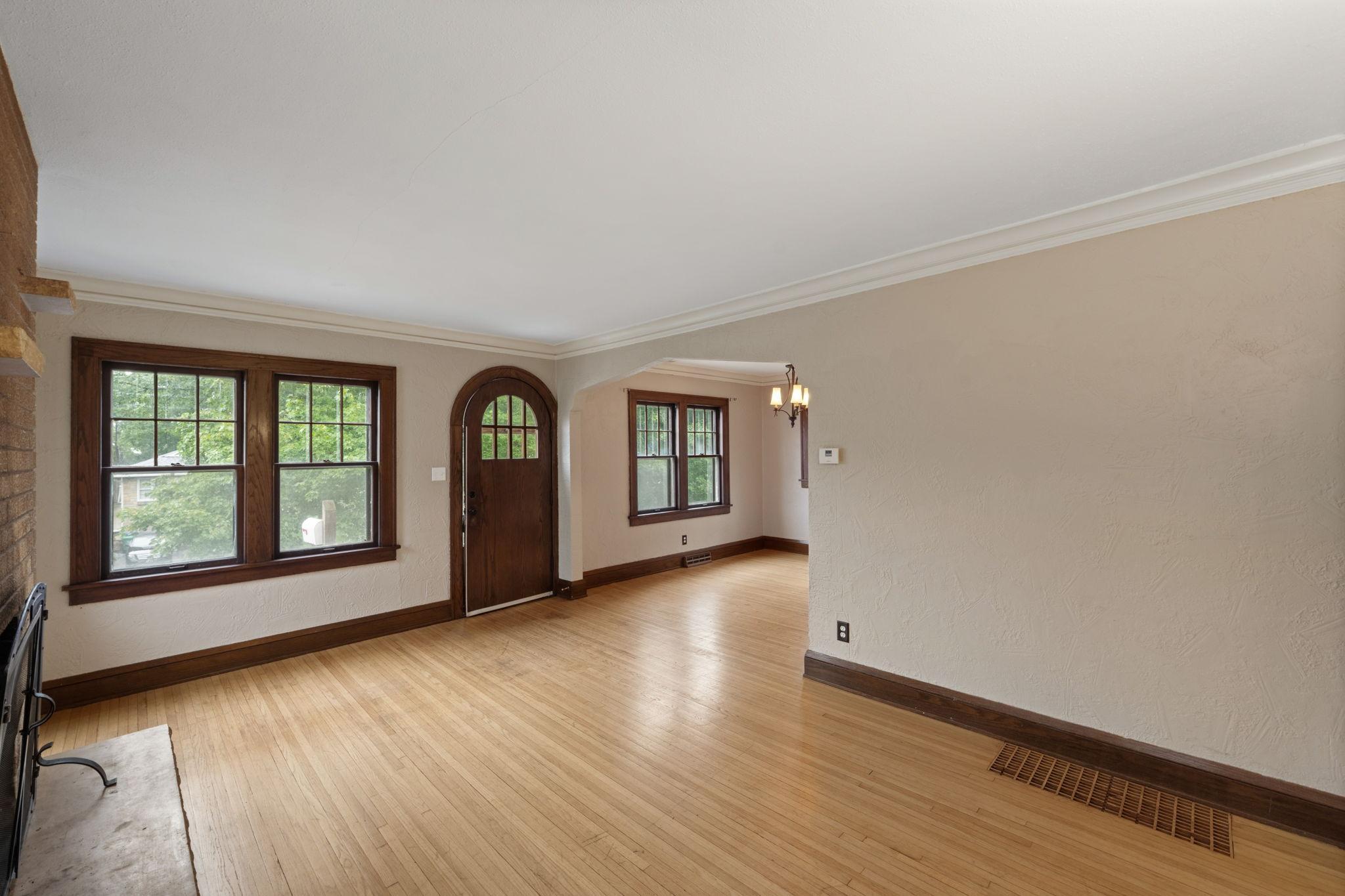 View of Residential at 3152 Webster Avenue, Saint Louis Park MN 55416, Saint Louis Park (8 of 72) - Mike Wilen | Minnesota Team Real Estate