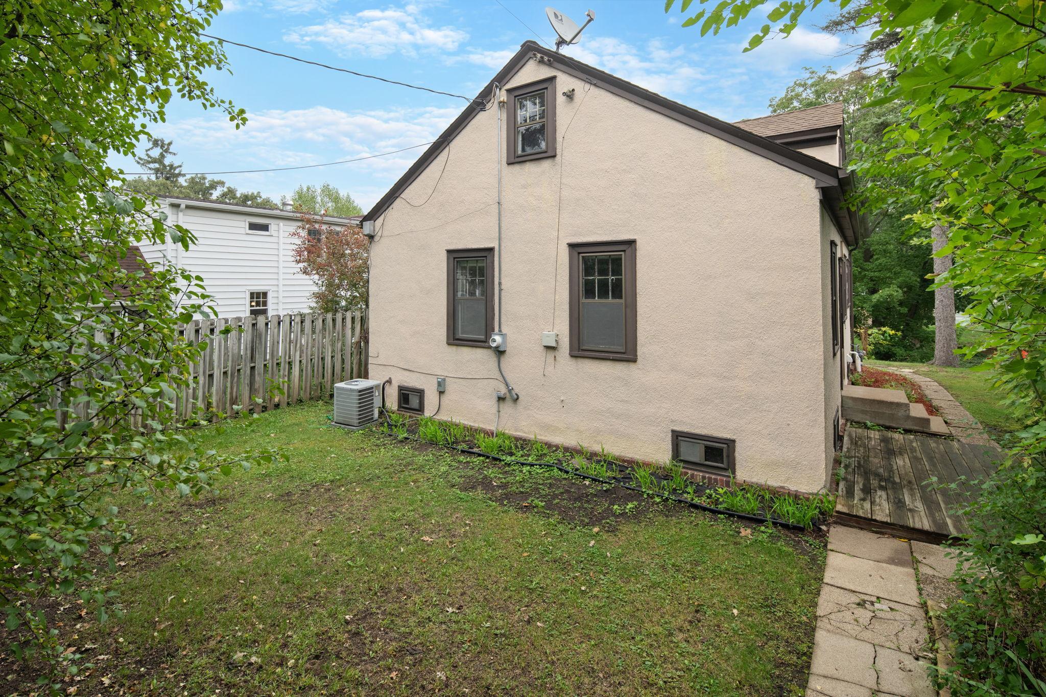 View of Residential at 3152 Webster Avenue, Saint Louis Park MN 55416, Saint Louis Park (43 of 72) - Mike Wilen | Minnesota Team Real Estate