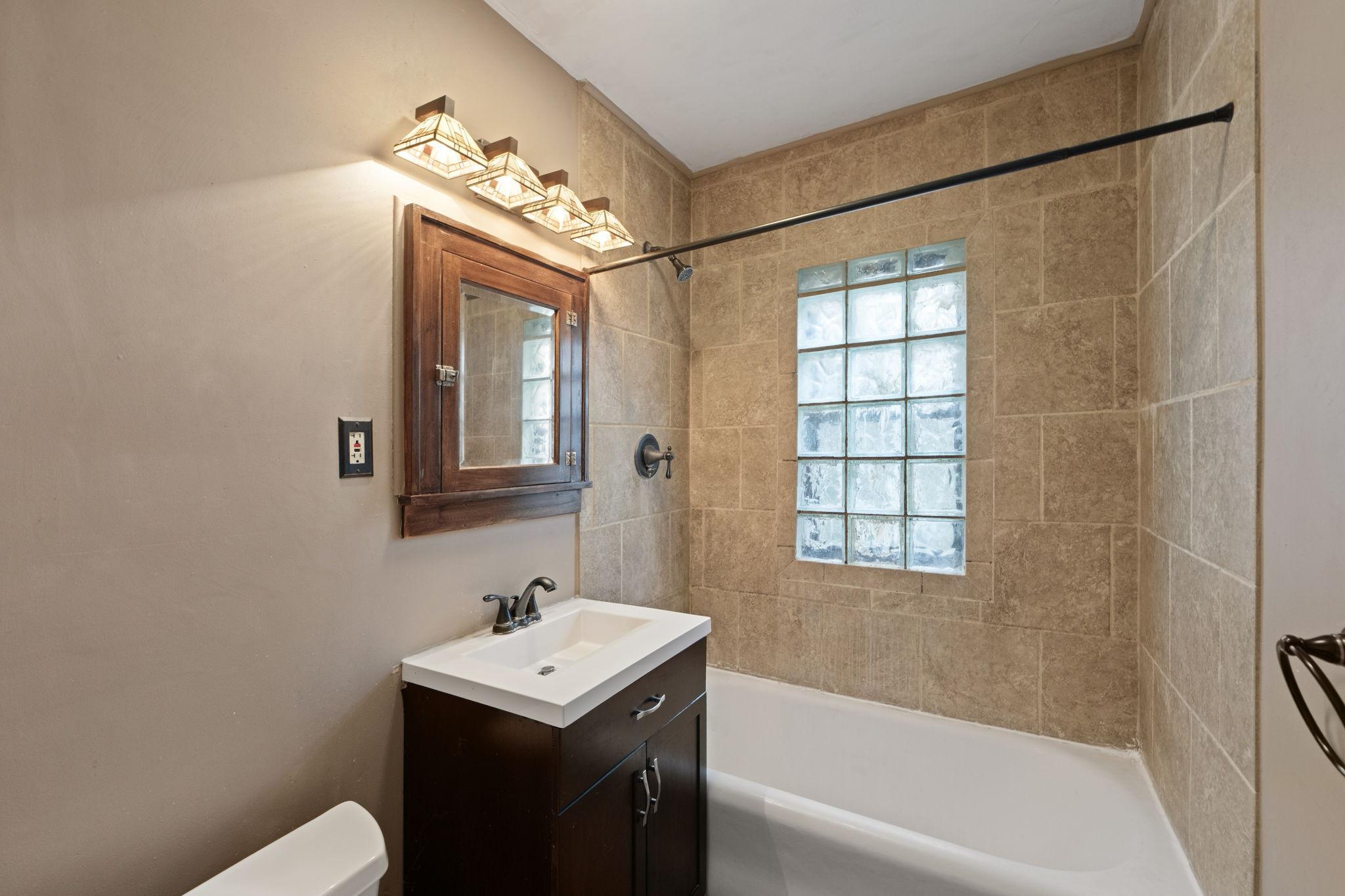 View of Residential at 3152 Webster Avenue, Saint Louis Park MN 55416, Saint Louis Park (19 of 72) - Mike Wilen | Minnesota Team Real Estate