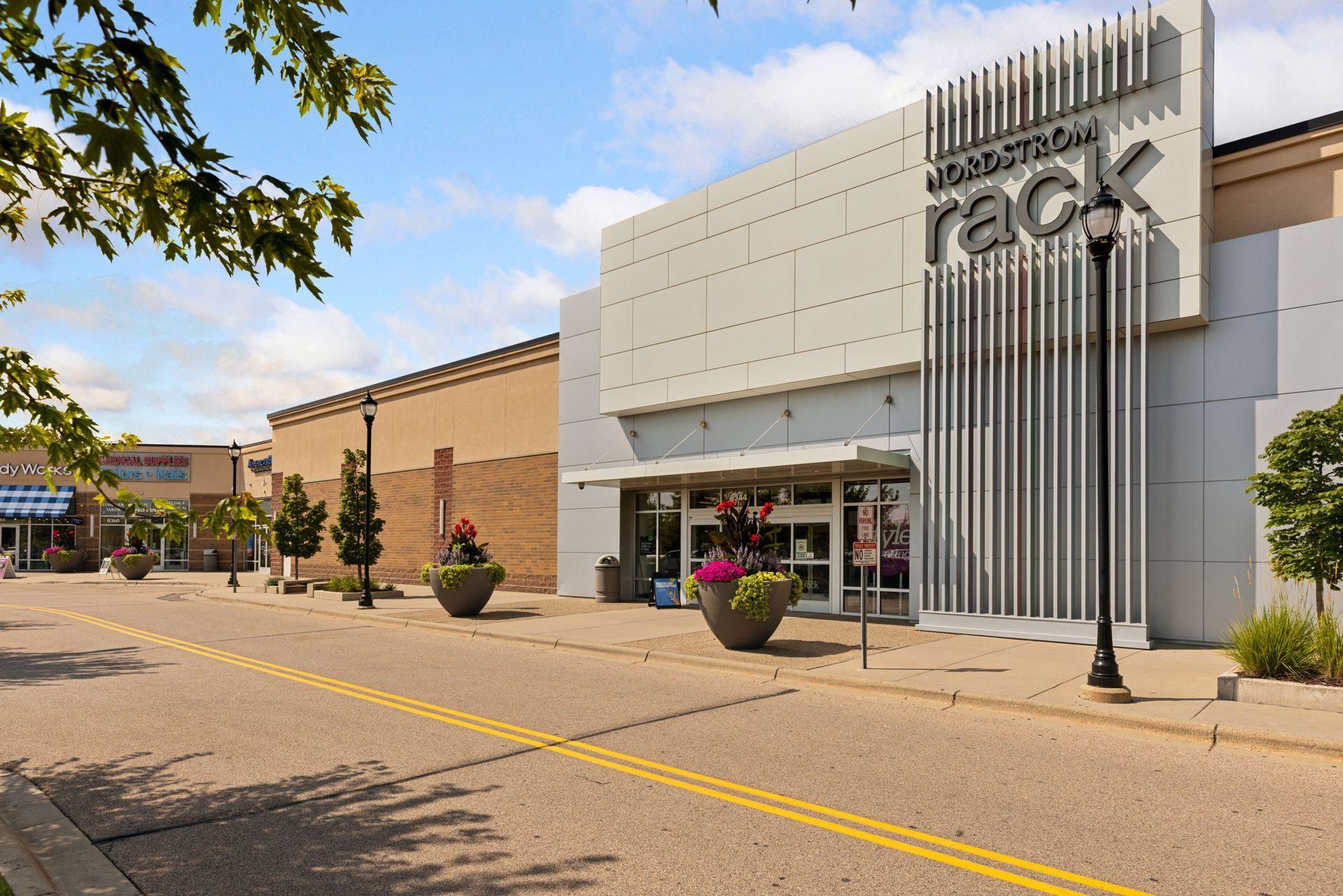 View of Residential at 3152 Webster Avenue, Saint Louis Park MN 55416, Saint Louis Park (69 of 72) - Mike Wilen | Minnesota Team Real Estate