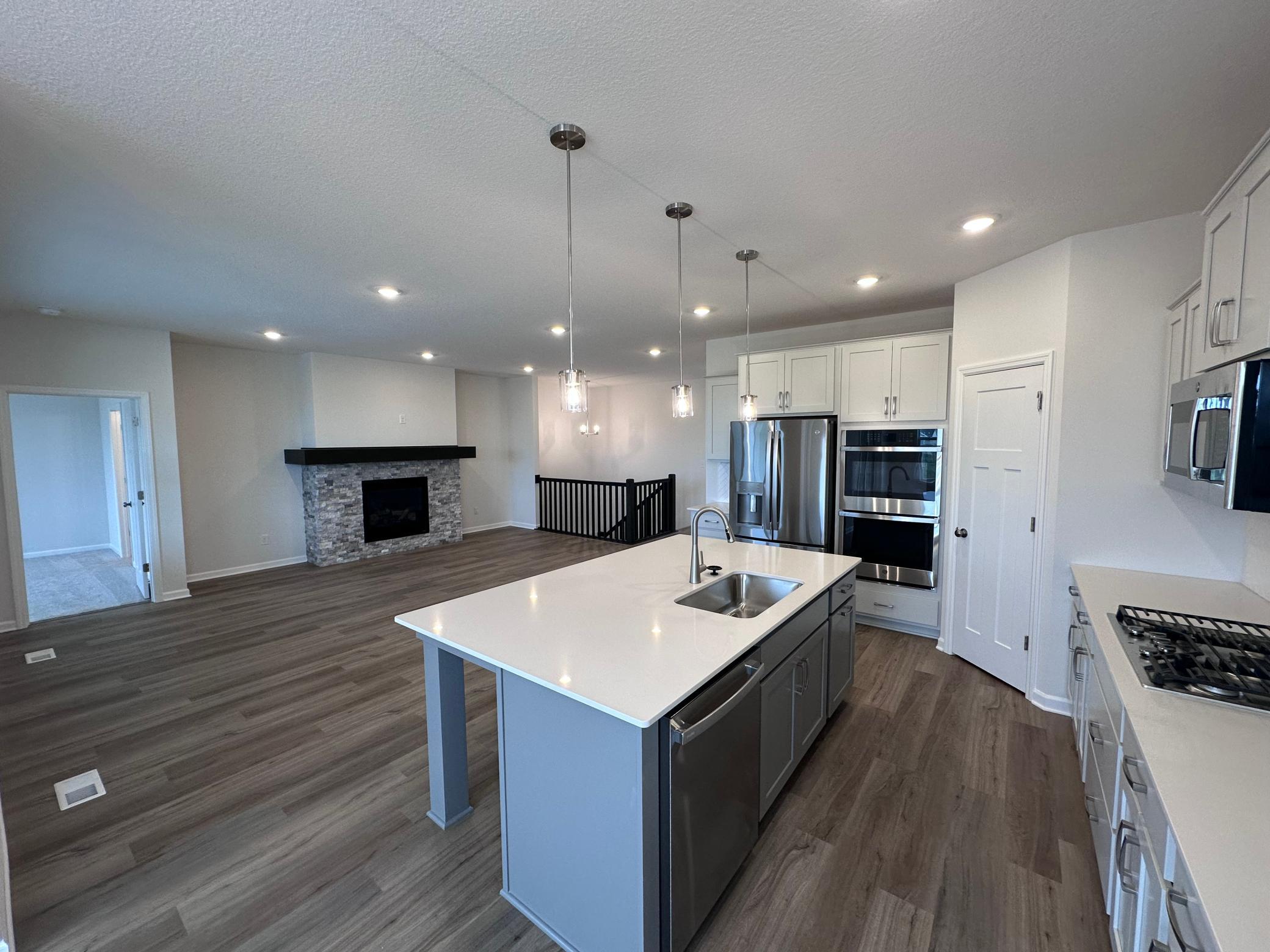 View of Residential at 20125 Glanville Way, Lakeville MN 55044, Lakeville (2 of 22) - Mike Wilen | Minnesota Team Real Estate