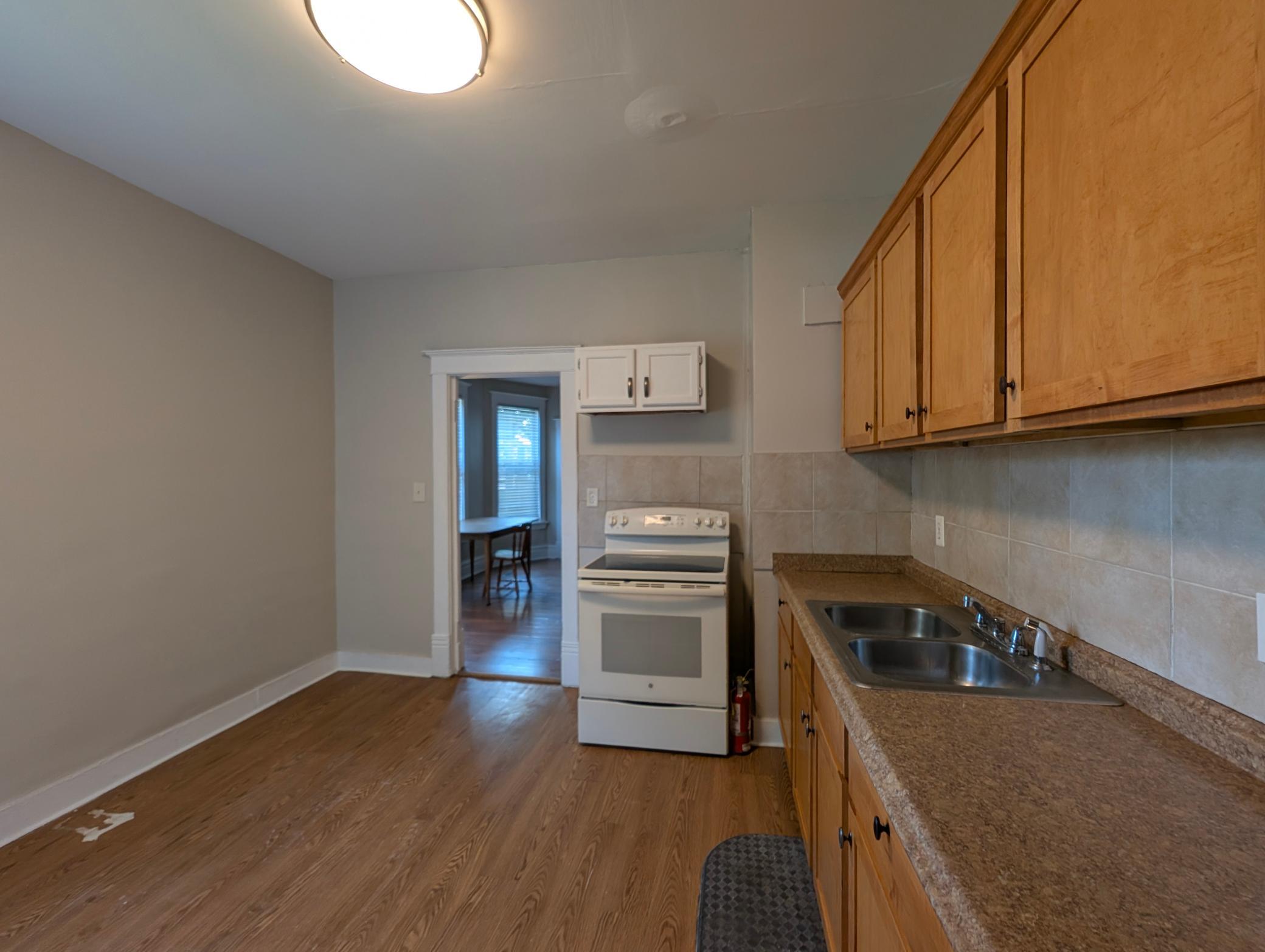 View of Residential Income at 804 Oliver Avenue, Minneapolis MN 55411, Minneapolis (6 of 32) - Mike Wilen | Minnesota Team Real Estate