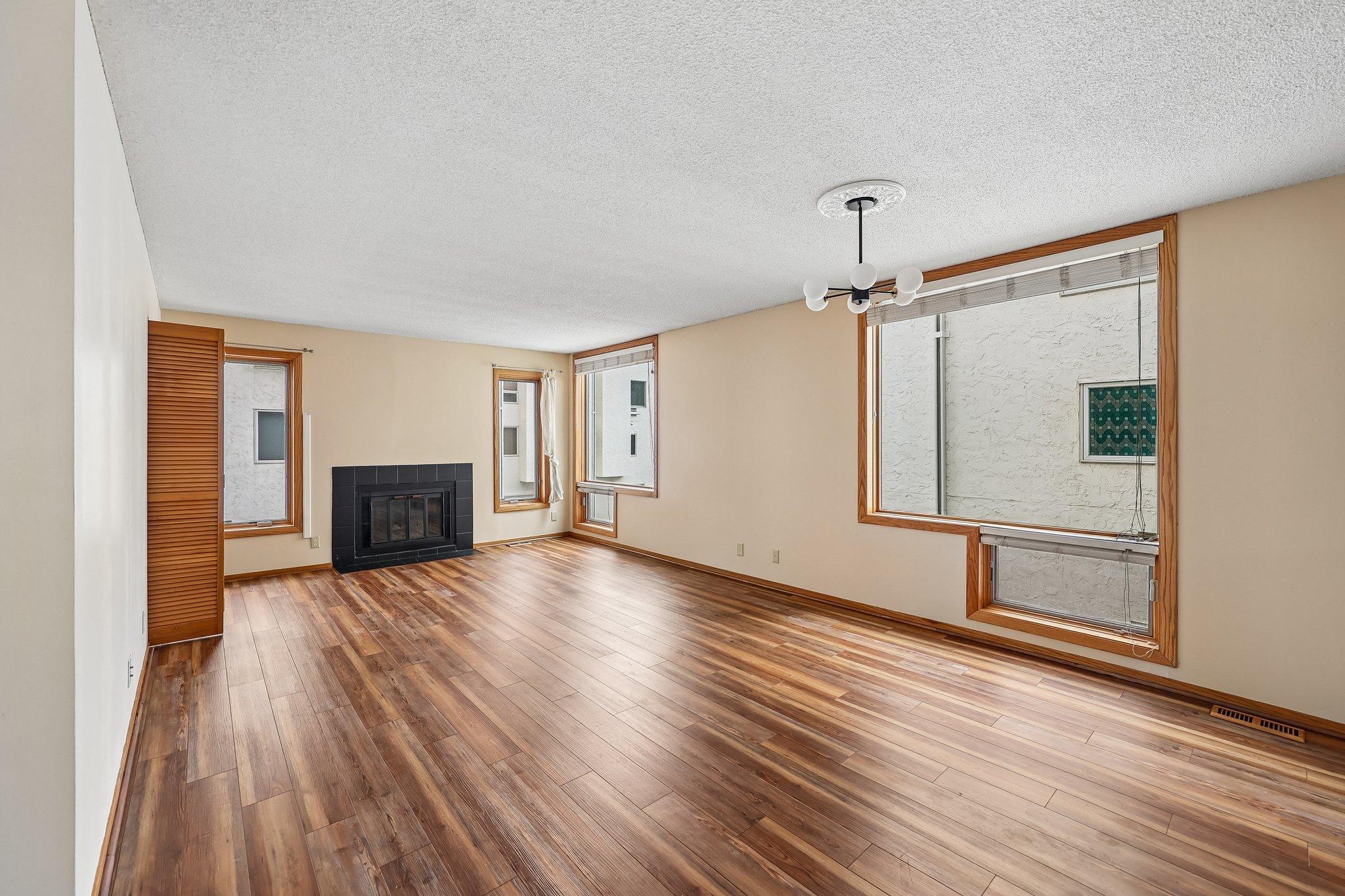 View of Residential at 3058 Lake Shore Drive #A, Minneapolis MN 55416, Minneapolis (5 of 26) - Mike Wilen | Minnesota Team Real Estate