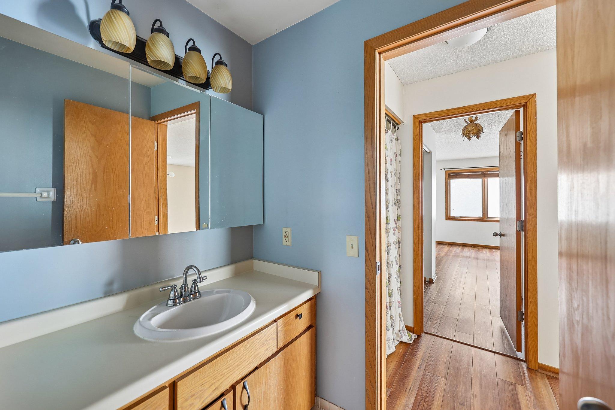 View of Residential at 3058 Lake Shore Drive #A, Minneapolis MN 55416, Minneapolis (12 of 26) - Mike Wilen | Minnesota Team Real Estate