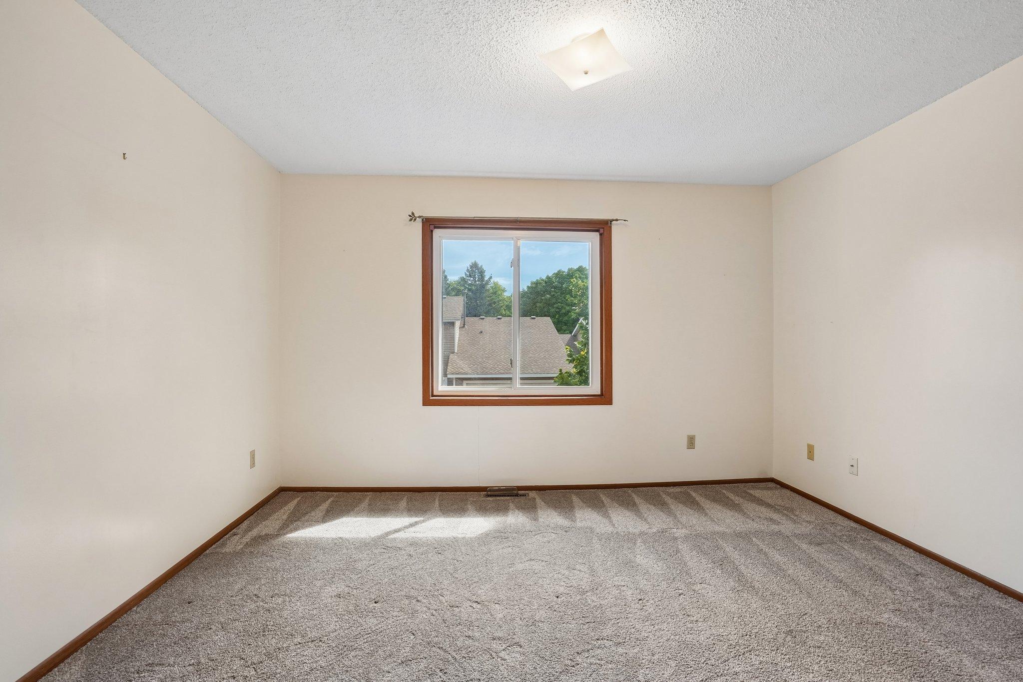 View of Residential at 412 Whispering River Lane, Farmington MN 55024, Farmington (21 of 41) - Mike Wilen | Minnesota Team Real Estate