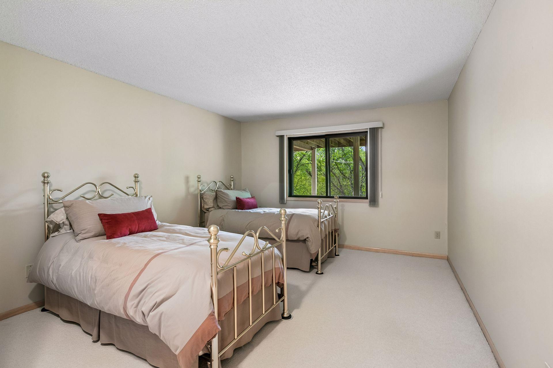 View of Residential at 11830 Bren Road, Hopkins MN 55343, Hopkins (49 of 56) - Mike Wilen | Minnesota Team Real Estate