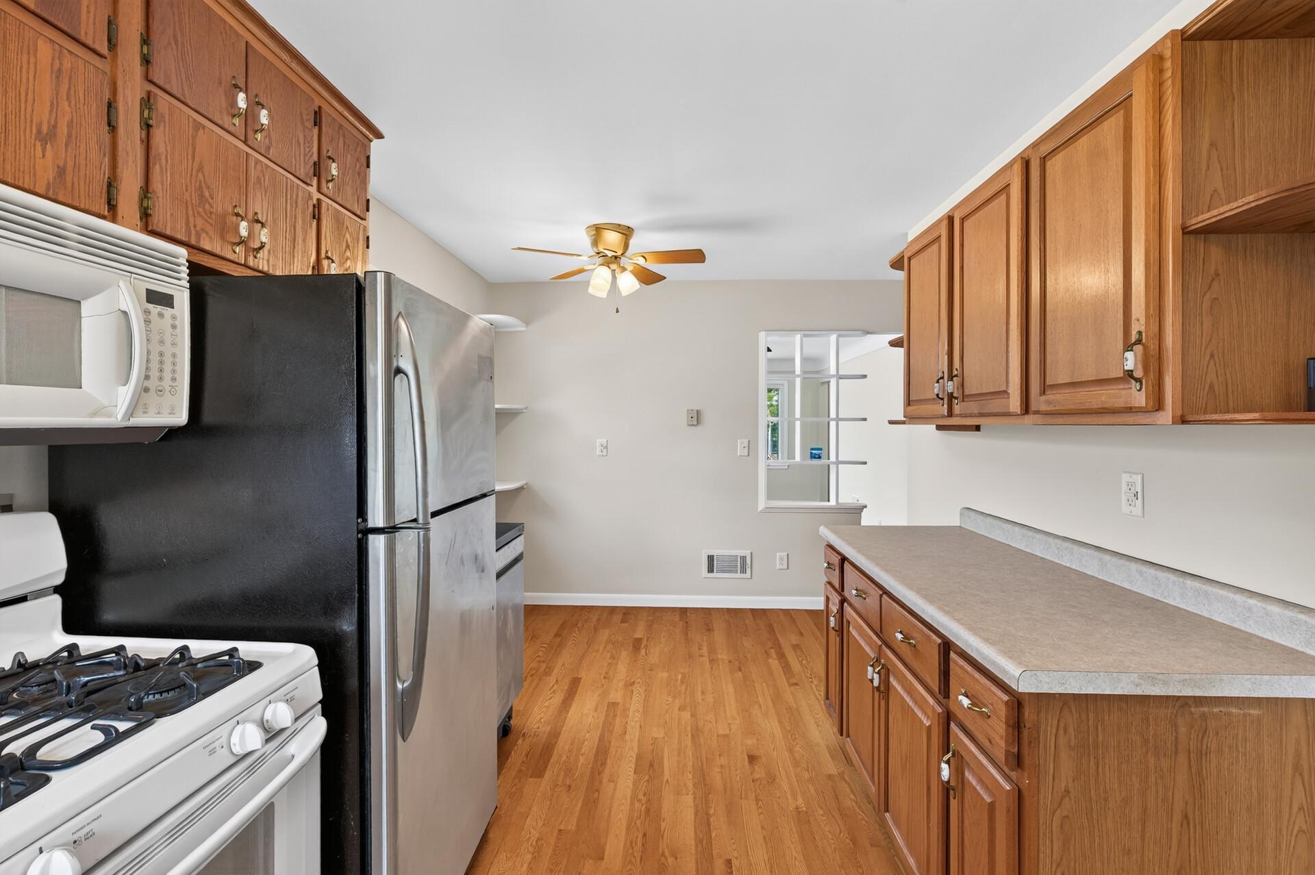View of Residential at 457 18th Avenue, South Saint Paul MN 55075, South Saint Paul (4 of 43) - Mike Wilen | Minnesota Team Real Estate