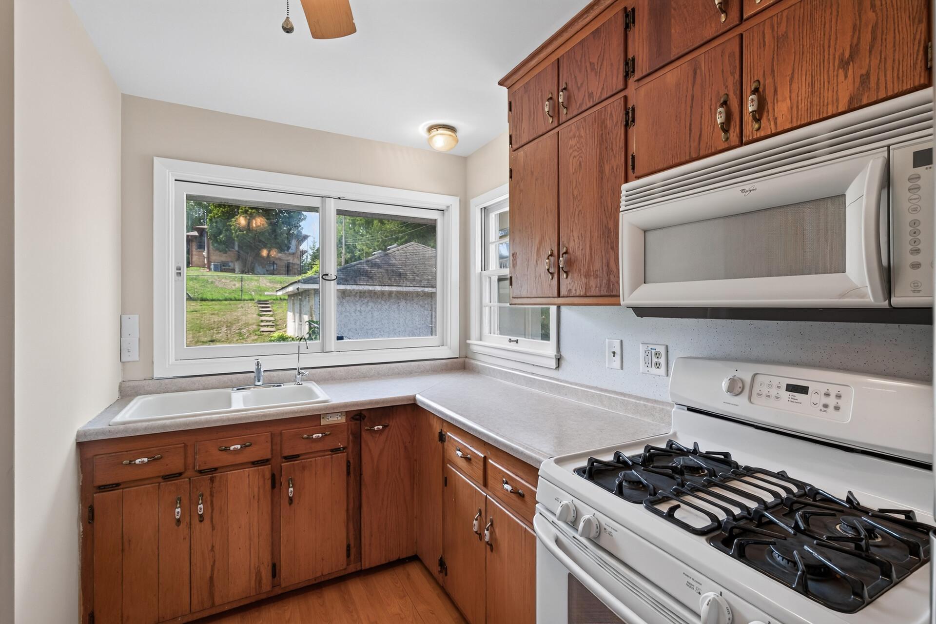View of Residential at 457 18th Avenue, South Saint Paul MN 55075, South Saint Paul (3 of 43) - Mike Wilen | Minnesota Team Real Estate