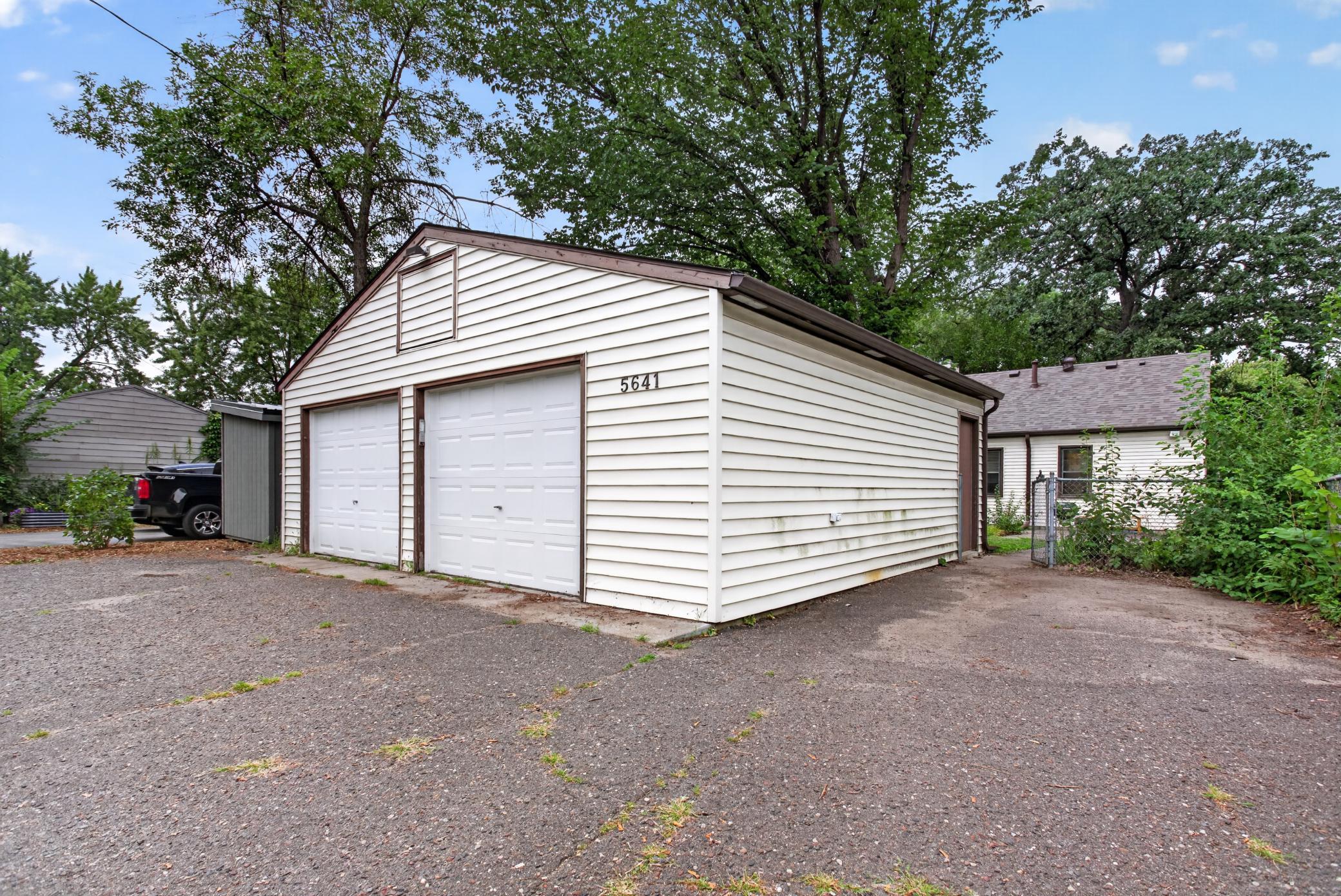 View of Residential at 5641 Humboldt Avenue, Minneapolis MN 55419, Minneapolis (23 of 30) - Mike Wilen | Minnesota Team Real Estate