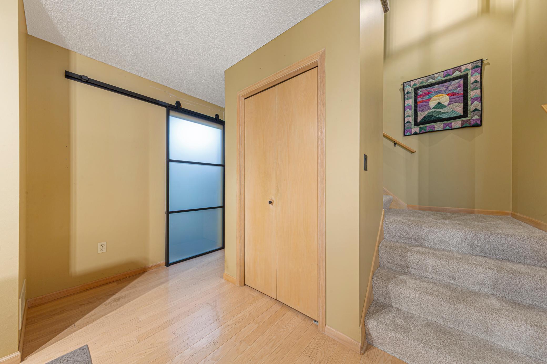 View of Residential at 1154 Aston Circle, Burnsville MN 55337, Burnsville (24 of 28) - Mike Wilen | Minnesota Team Real Estate
