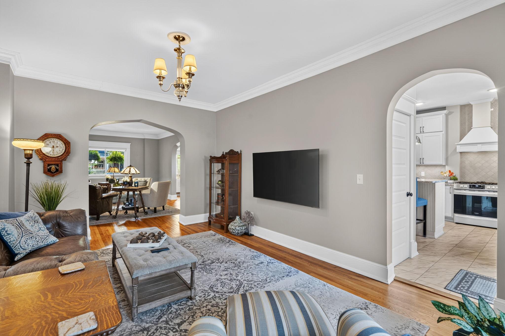 View of Residential at 847 Ashland Avenue, Saint Paul MN 55104, Saint Paul (18 of 61) - Mike Wilen | Minnesota Team Real Estate