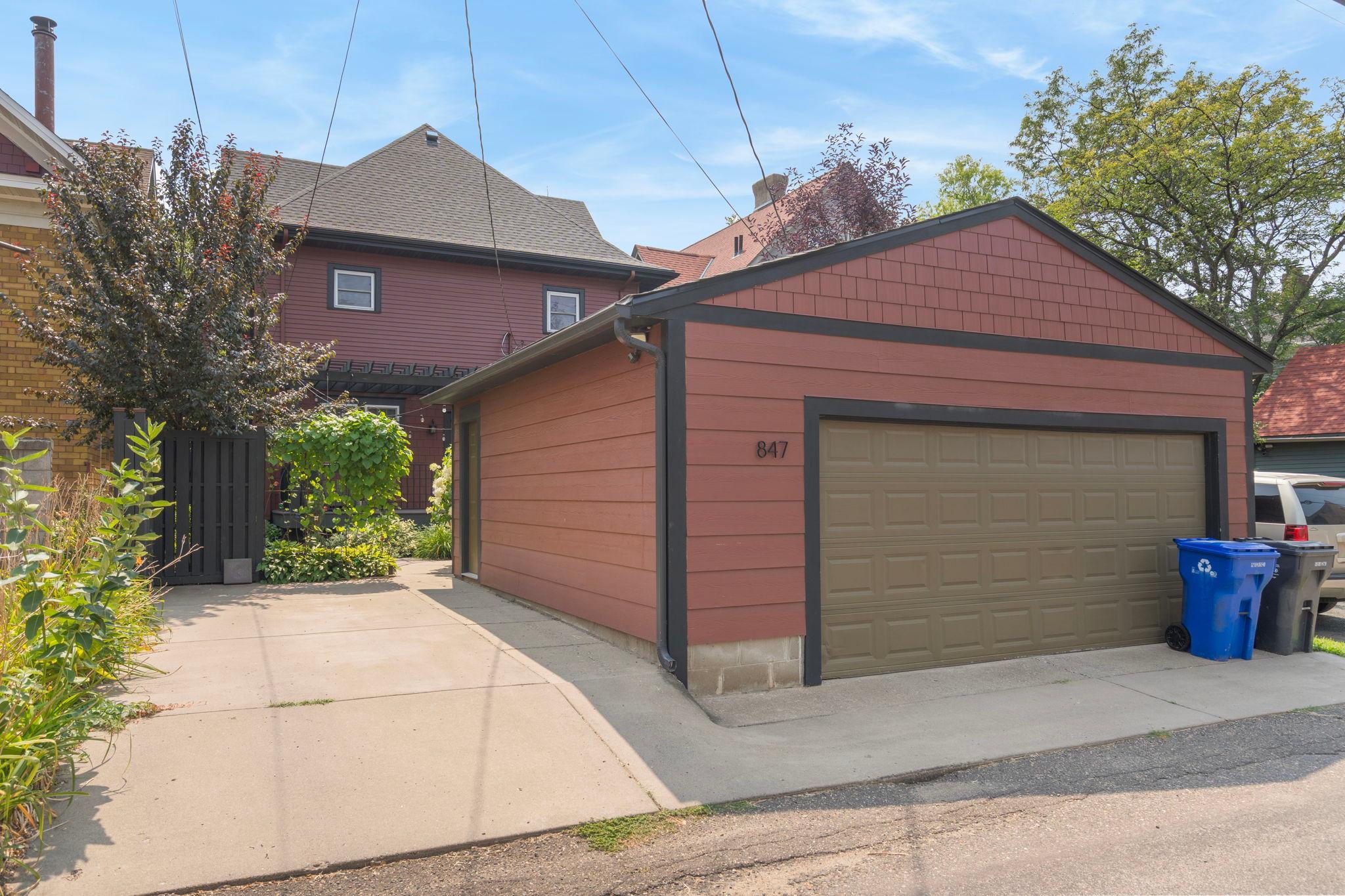 View of Residential at 847 Ashland Avenue, Saint Paul MN 55104, Saint Paul (12 of 61) - Mike Wilen | Minnesota Team Real Estate