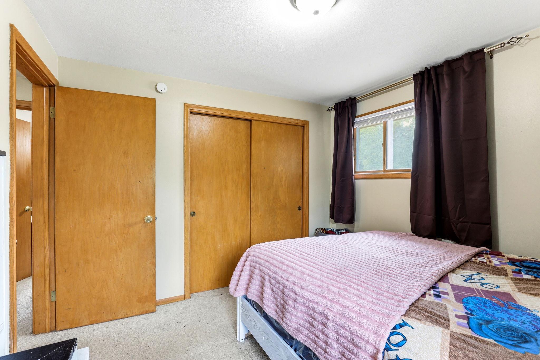 View of Residential Income at 6218 France Avenue, Edina MN 55410, Edina (32 of 68) - Mike Wilen | Minnesota Team Real Estate