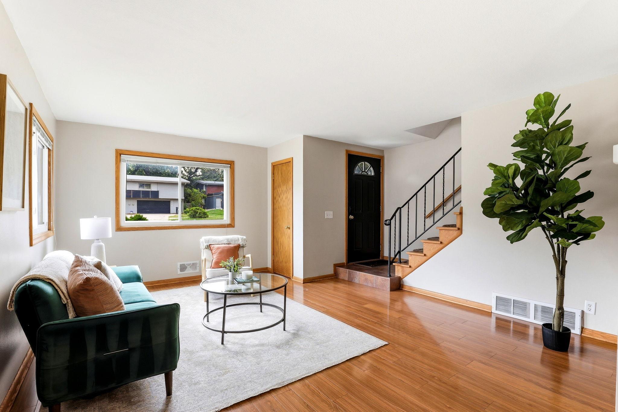 View of Residential Income at 6218 France Avenue, Edina MN 55410, Edina (6 of 68) - Mike Wilen | Minnesota Team Real Estate