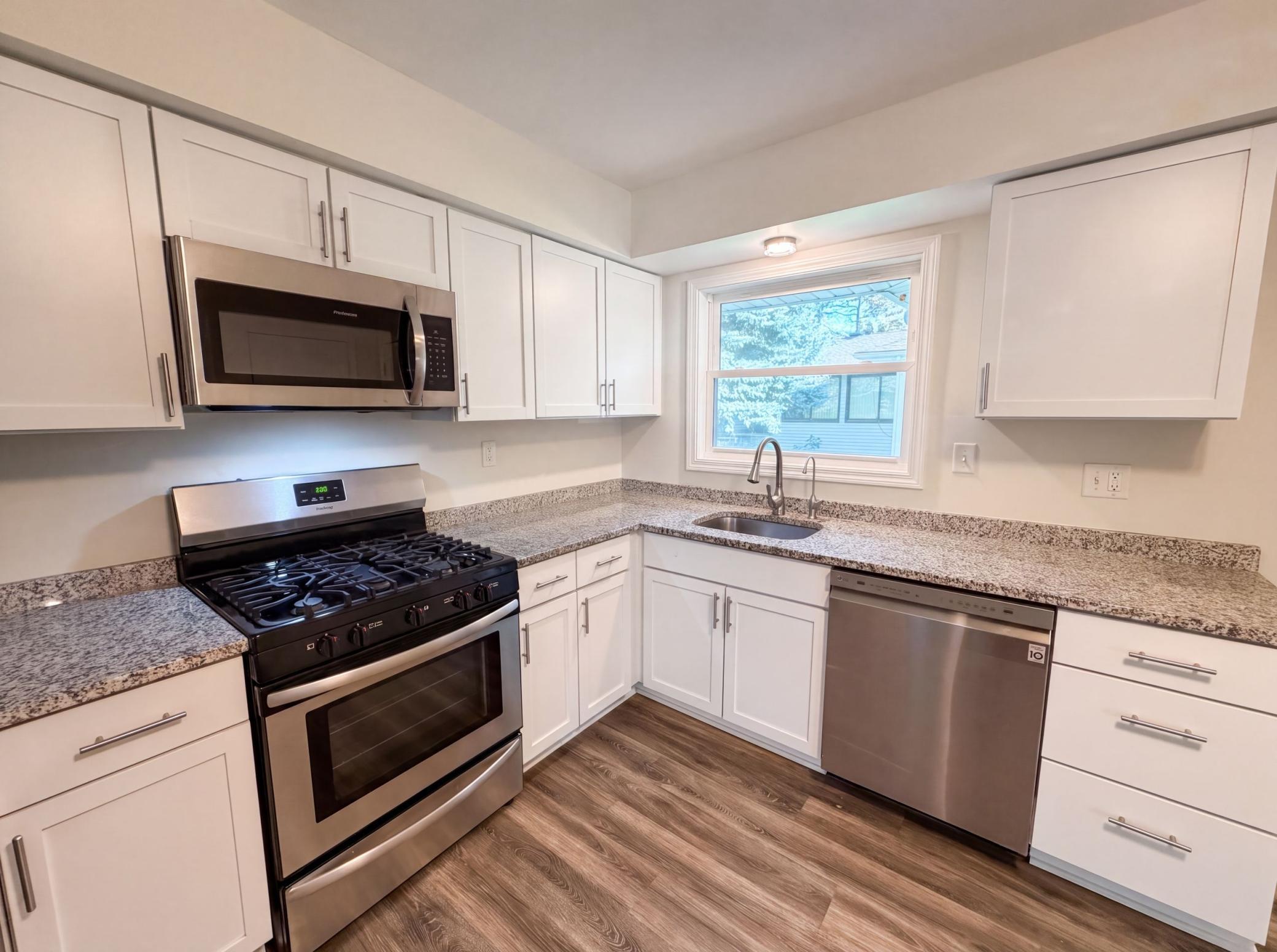 View of Residential at 4423 Tyler Street, Columbia Heights MN 55421, Columbia Heights (8 of 20) - Mike Wilen | Minnesota Team Real Estate