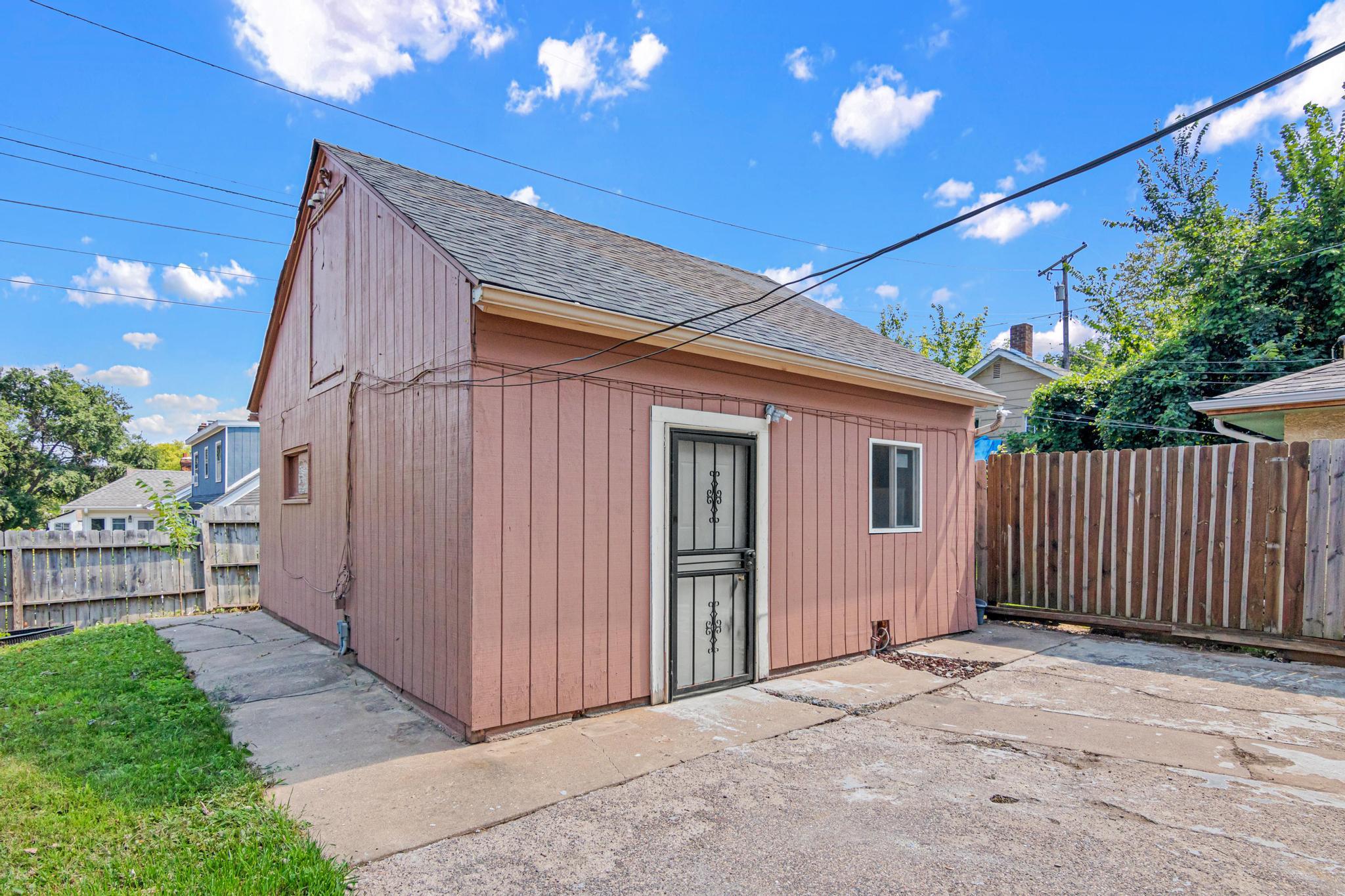 View of Residential at 1288 Edgerton Street, Saint Paul MN 55130, Saint Paul (22 of 25) - Mike Wilen | Minnesota Team Real Estate