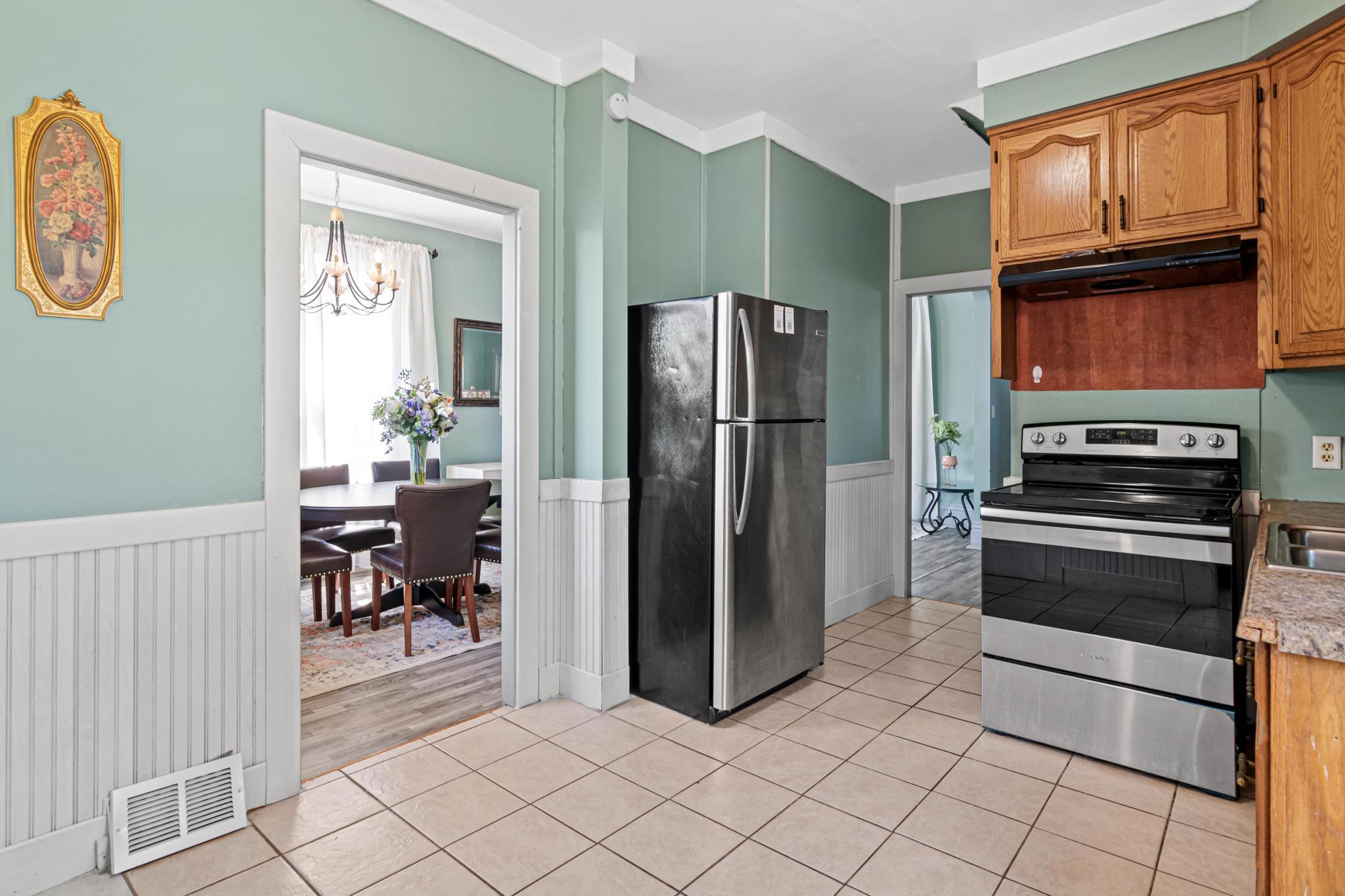 View of Residential at 1288 Edgerton Street, Saint Paul MN 55130, Saint Paul (5 of 25) - Mike Wilen | Minnesota Team Real Estate