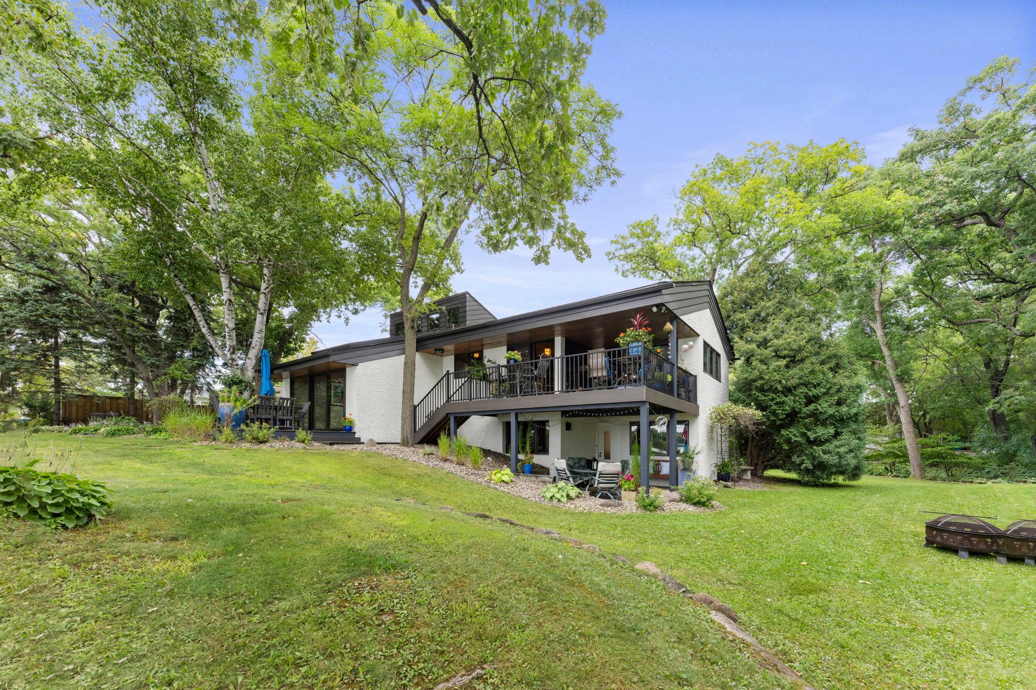 View of Residential at 5605 Evergreen Lane, Plymouth MN 55442, Plymouth (77 of 96) - Mike Wilen | Minnesota Team Real Estate