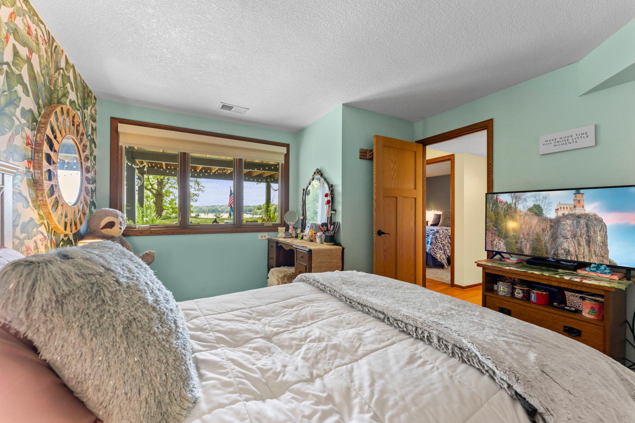 View of Residential at 5605 Evergreen Lane, Plymouth MN 55442, Plymouth (64 of 96) - Mike Wilen | Minnesota Team Real Estate