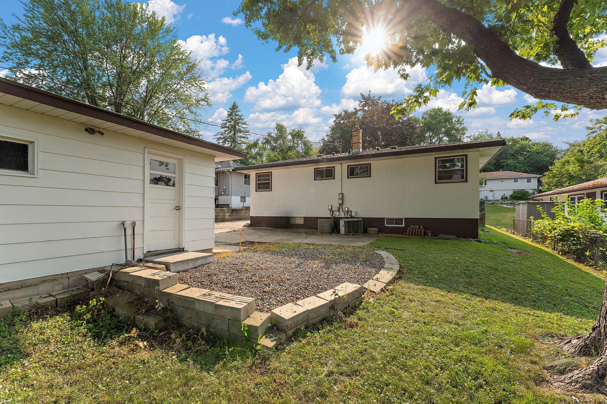 View of Residential Income at 507 10th Avenue, South Saint Paul MN 55075, South Saint Paul (6 of 36) - Mike Wilen | Minnesota Team Real Estate