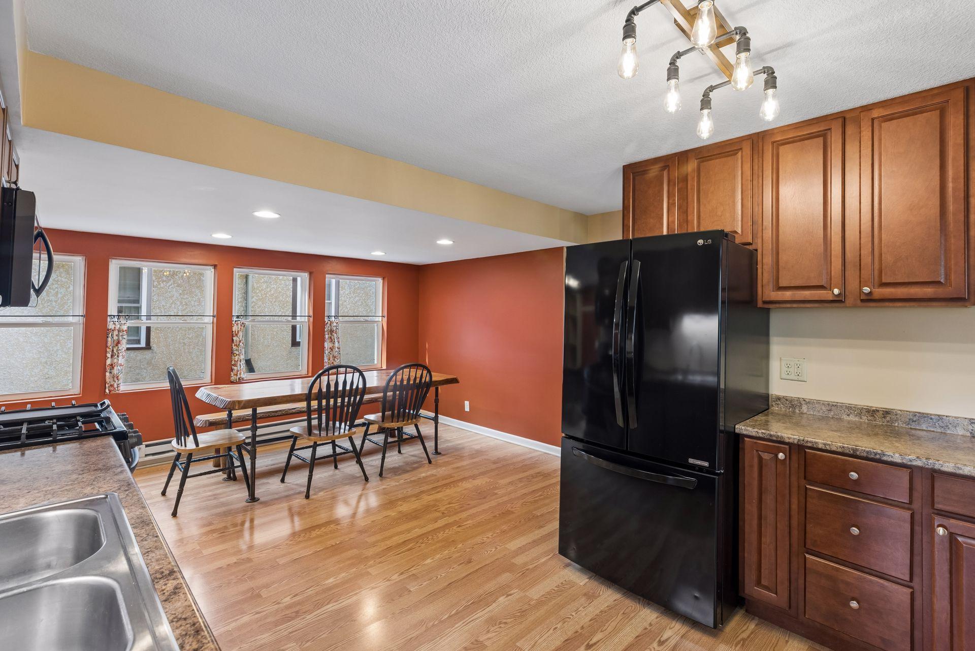 View of Residential at 420 Daly Street, Saint Paul MN 55102, Saint Paul (20 of 55) - Mike Wilen | Minnesota Team Real Estate