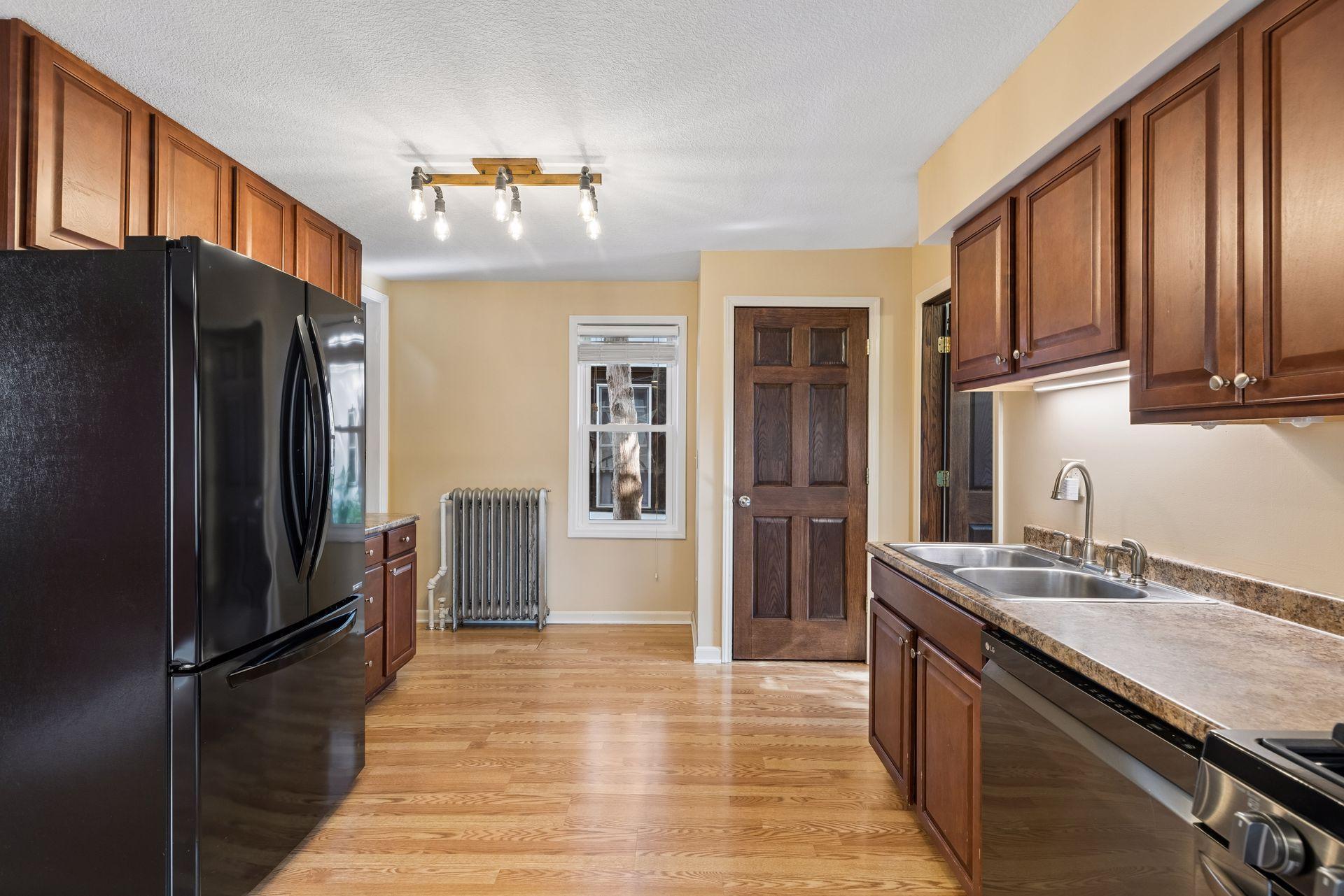 View of Residential at 420 Daly Street, Saint Paul MN 55102, Saint Paul (18 of 55) - Mike Wilen | Minnesota Team Real Estate