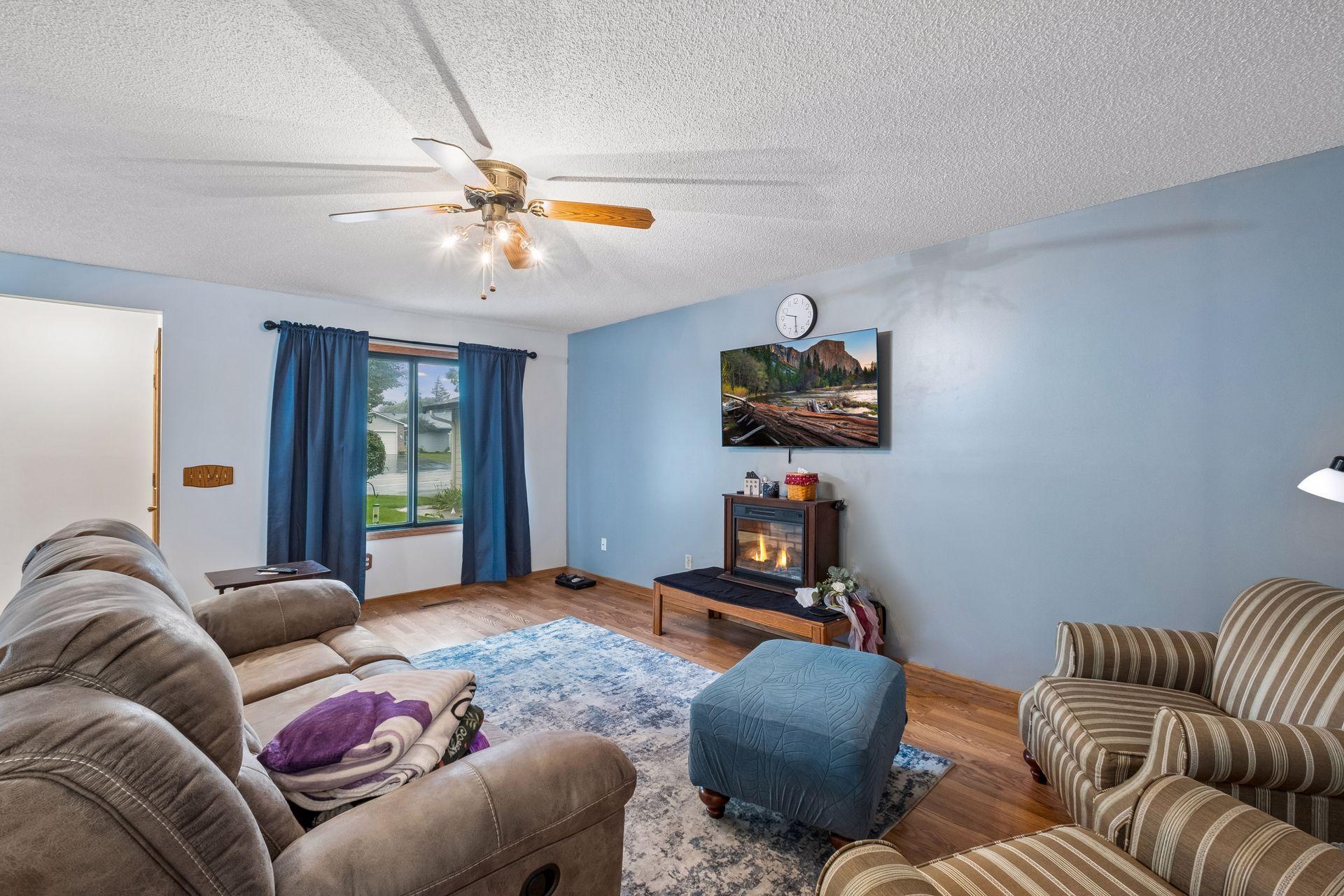 View of Residential at 14324 Glenda Drive, Apple Valley MN 55124, Apple Valley (7 of 20) - Mike Wilen | Minnesota Team Real Estate
