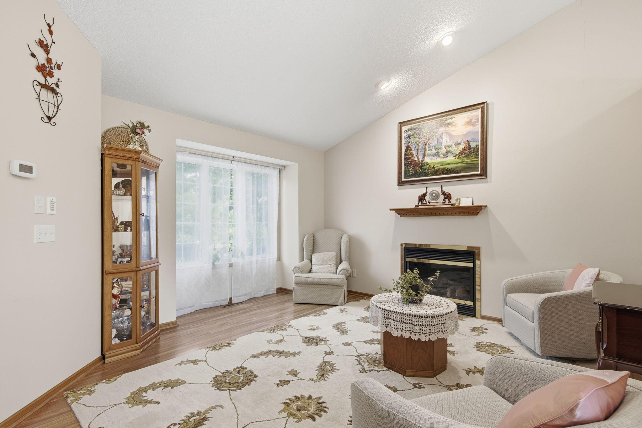 View of Residential at 2003 Ponds Way, Shakopee MN 55379, Shakopee (11 of 43) - Mike Wilen | Minnesota Team Real Estate