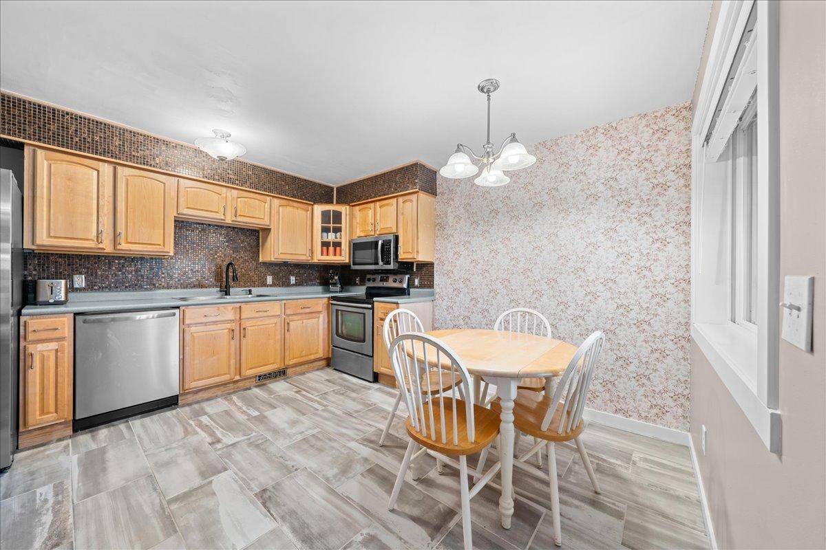 View of Residential at 3550 Cloman Way, Inver Grove Heights MN 55076, Inver Grove Heights (7 of 22) - Mike Wilen | Minnesota Team Real Estate