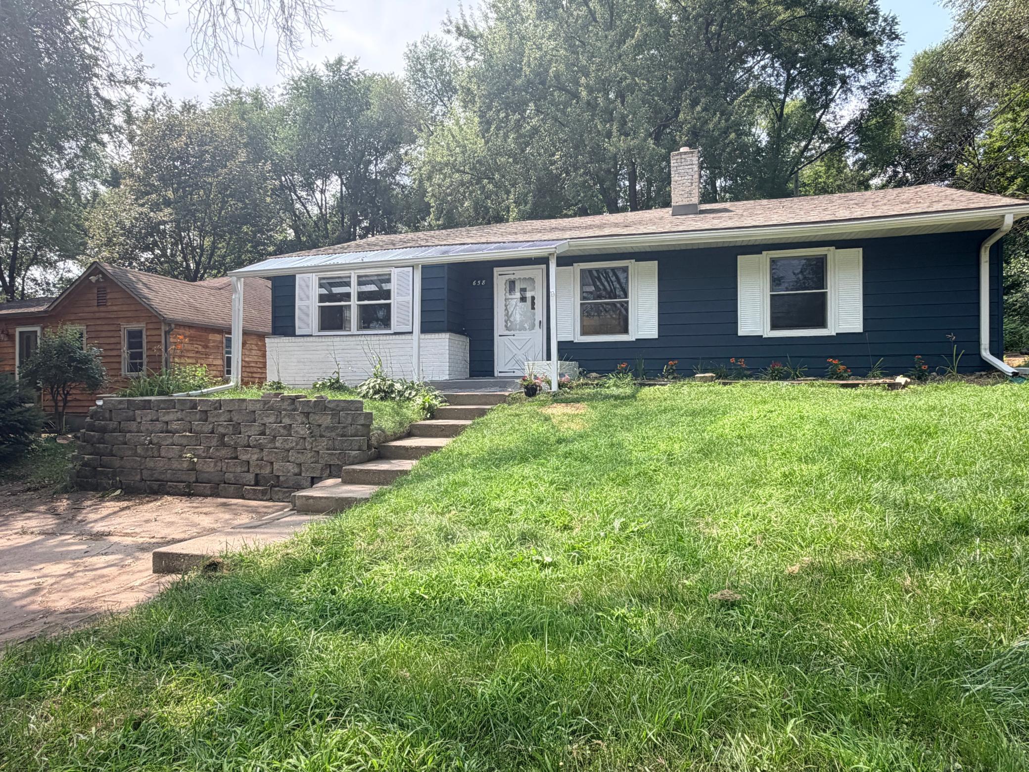 View of Residential at 658 Gentry Avenue, Oakdale MN 55128, Oakdale - Mike Wilen | Minnesota Team Real Estate