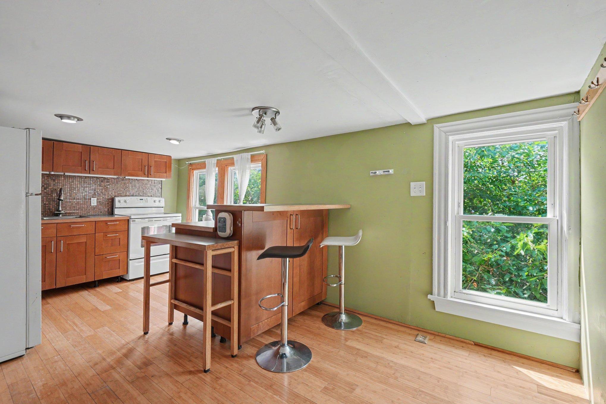 View of Residential Income at 3620 3rd Avenue, Minneapolis MN 55409, Minneapolis (20 of 33) - Mike Wilen | Minnesota Team Real Estate