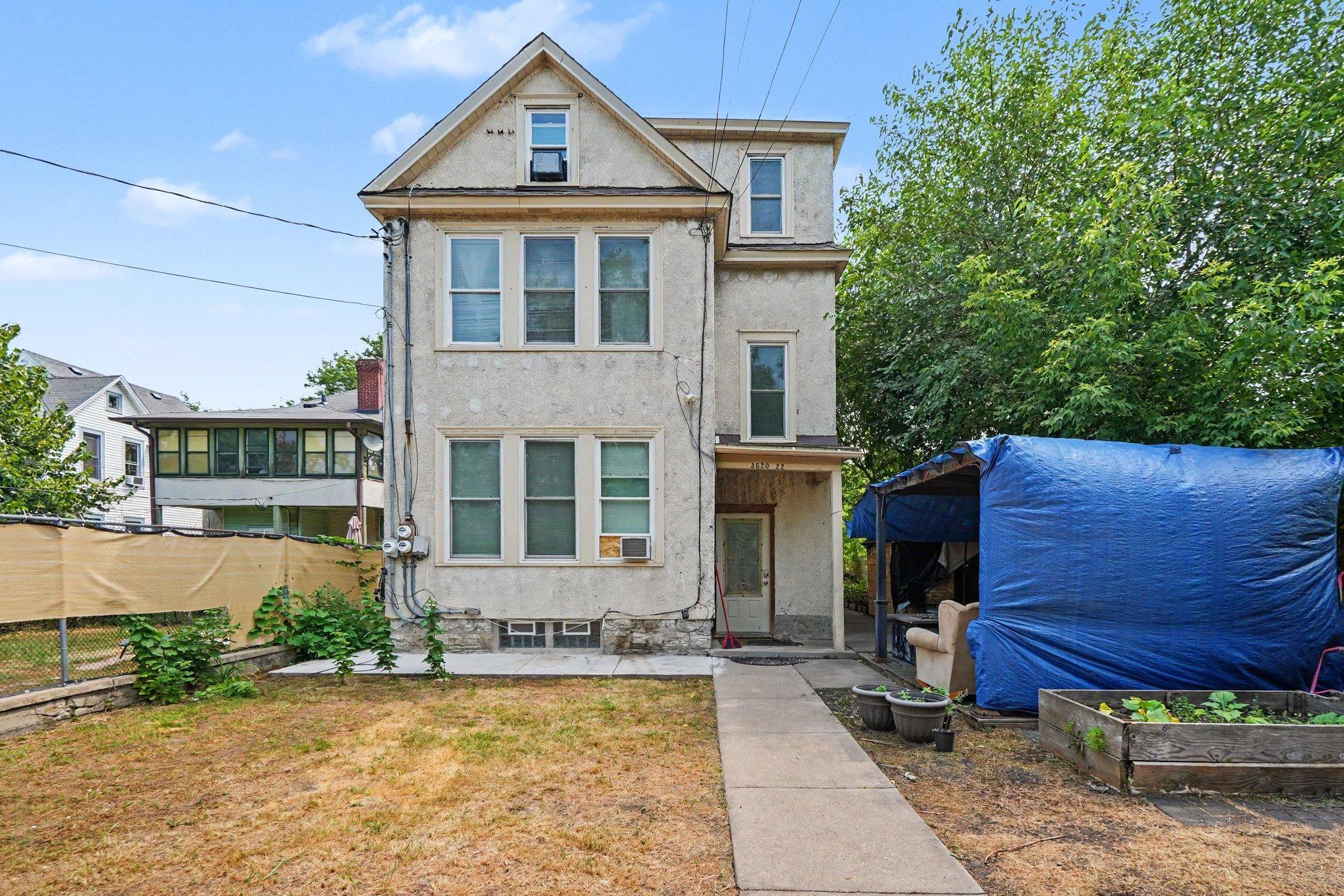 View of Residential Income at 3620 3rd Avenue, Minneapolis MN 55409, Minneapolis (31 of 33) - Mike Wilen | Minnesota Team Real Estate