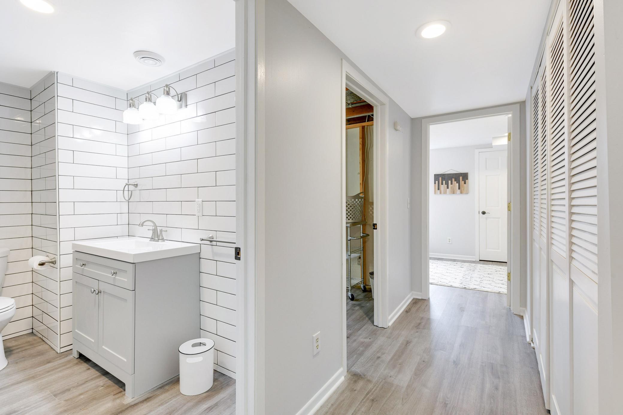 View of Residential Income at 3998 Brunswick Avenue, Saint Louis Park MN 55416, Saint Louis Park (39 of 46) - Mike Wilen | Minnesota Team Real Estate