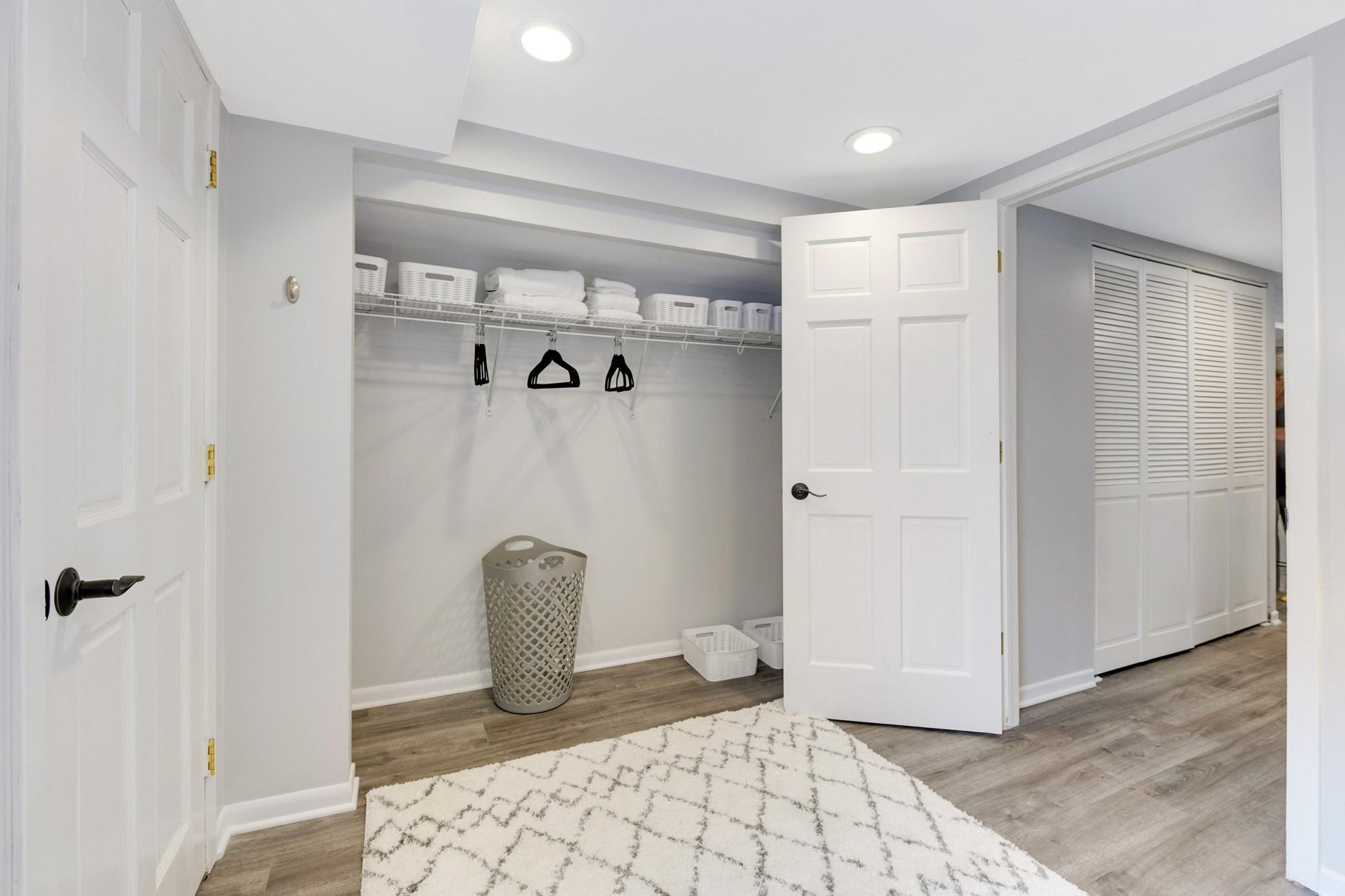 View of Residential Income at 3998 Brunswick Avenue, Saint Louis Park MN 55416, Saint Louis Park (36 of 46) - Mike Wilen | Minnesota Team Real Estate