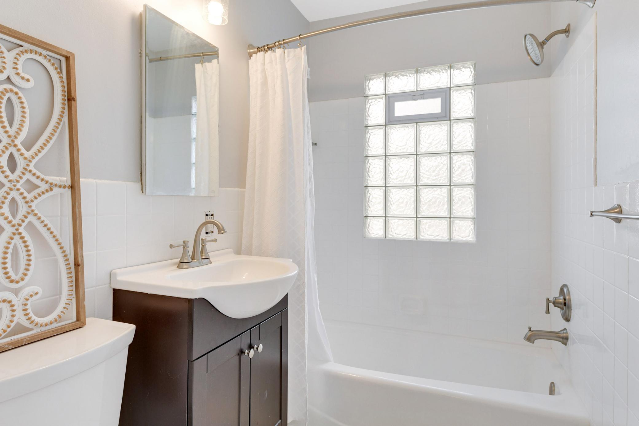 View of Residential Income at 3998 Brunswick Avenue, Saint Louis Park MN 55416, Saint Louis Park (29 of 46) - Mike Wilen | Minnesota Team Real Estate