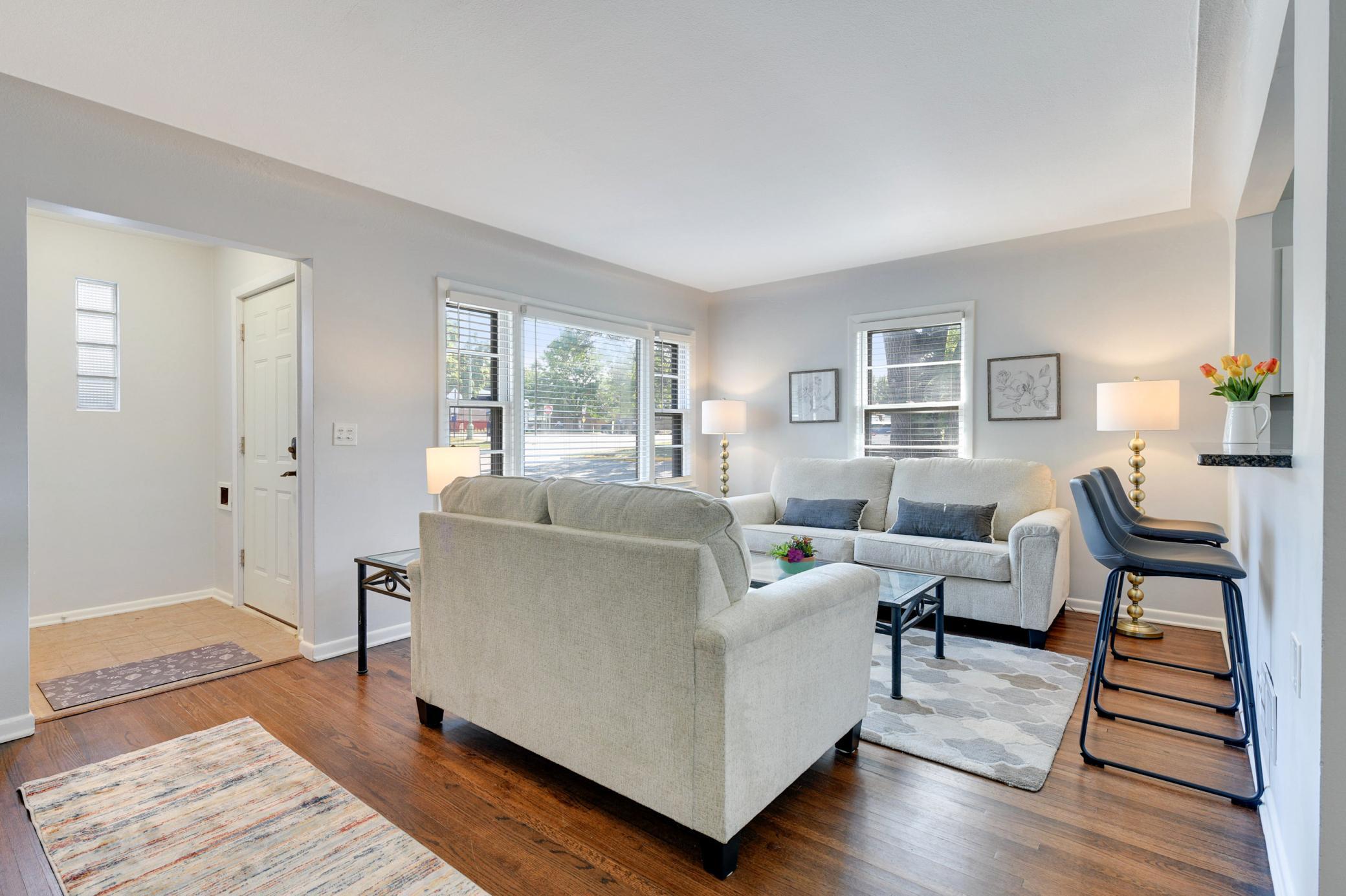 View of Residential Income at 3998 Brunswick Avenue, Saint Louis Park MN 55416, Saint Louis Park (5 of 46) - Mike Wilen | Minnesota Team Real Estate
