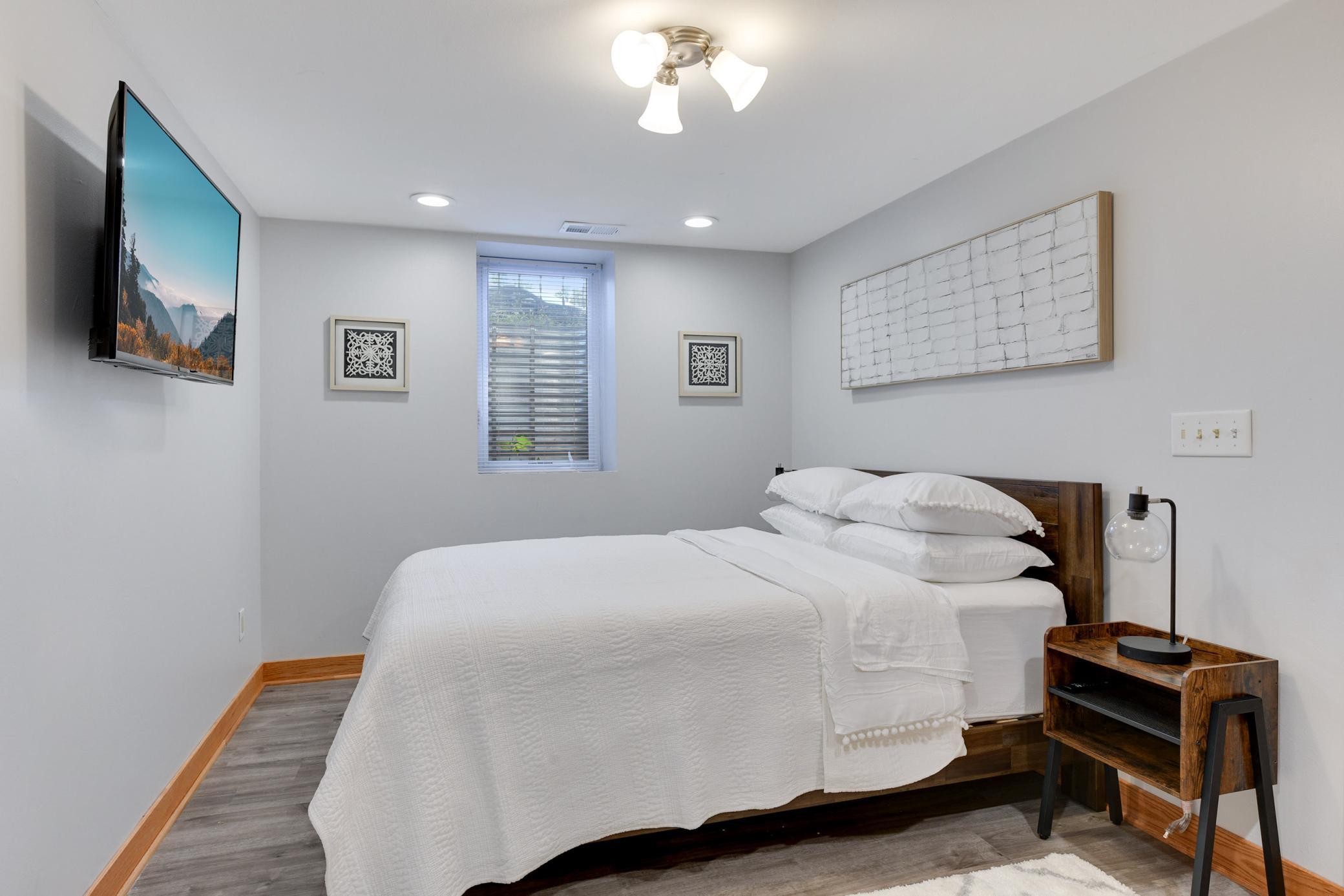 View of Residential Income at 3998 Brunswick Avenue, Saint Louis Park MN 55416, Saint Louis Park (14 of 46) - Mike Wilen | Minnesota Team Real Estate